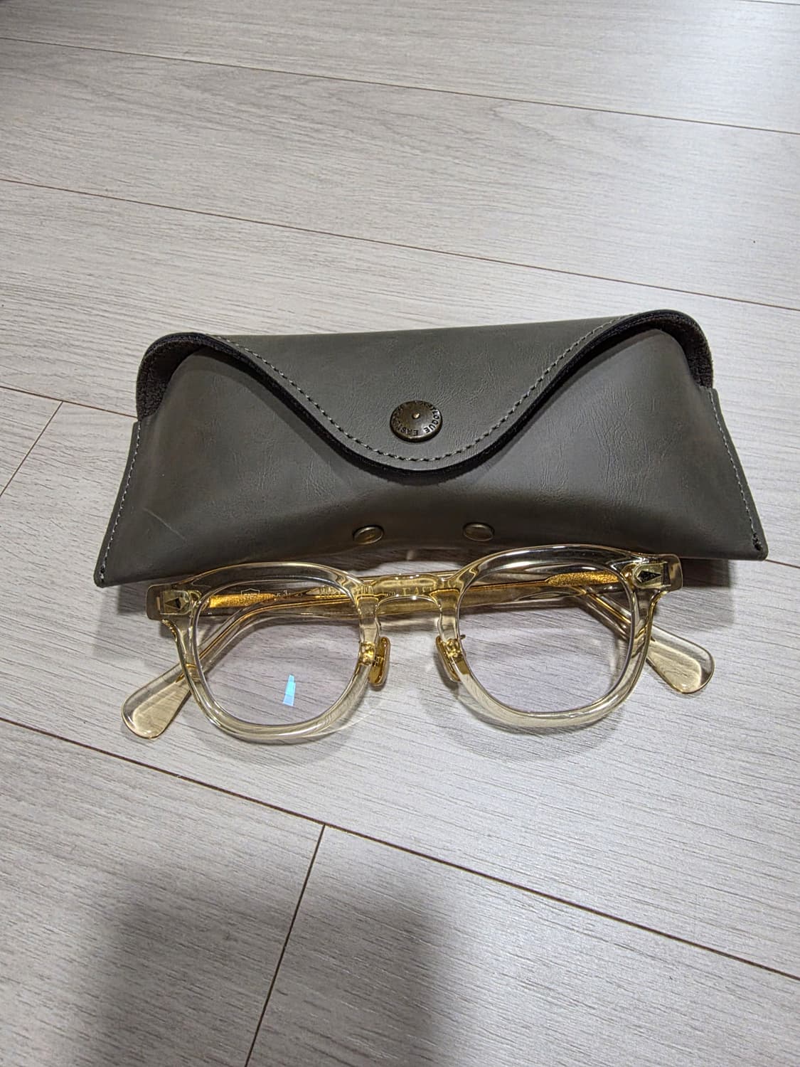 모스콧 줄리어스 타르트옵티컬 jto 투톤 패치워크 이스트로그 상품이미지2