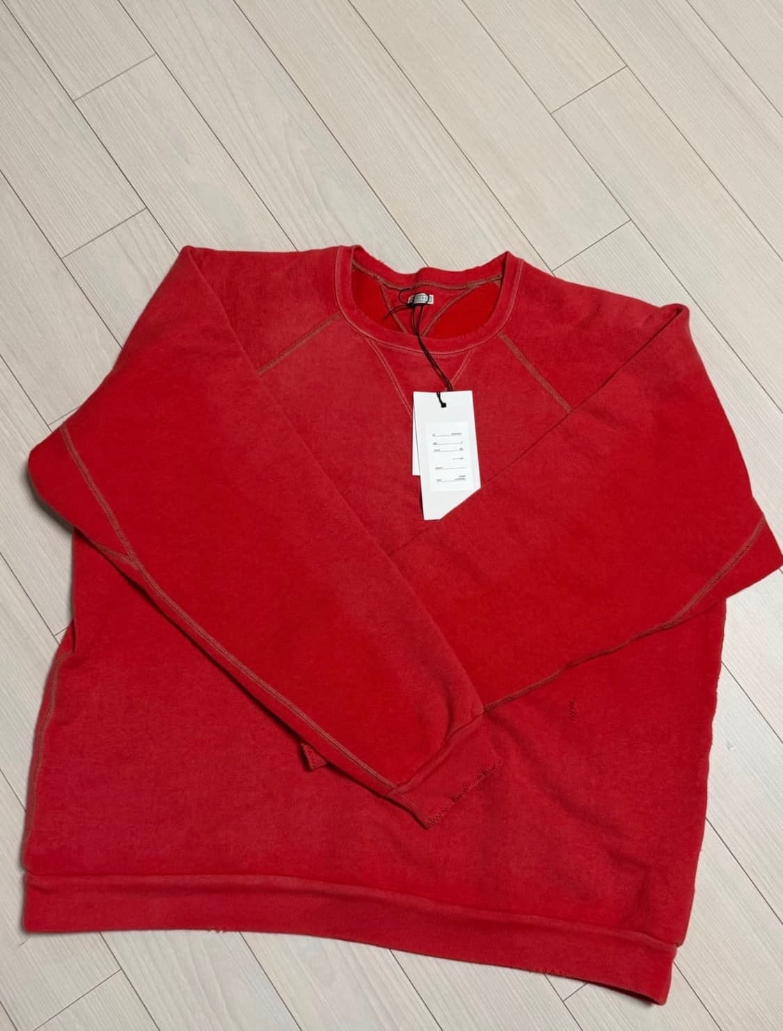 아프레쎄 빈티지 더블V 스웻 레드 2사이즈 상품이미지1