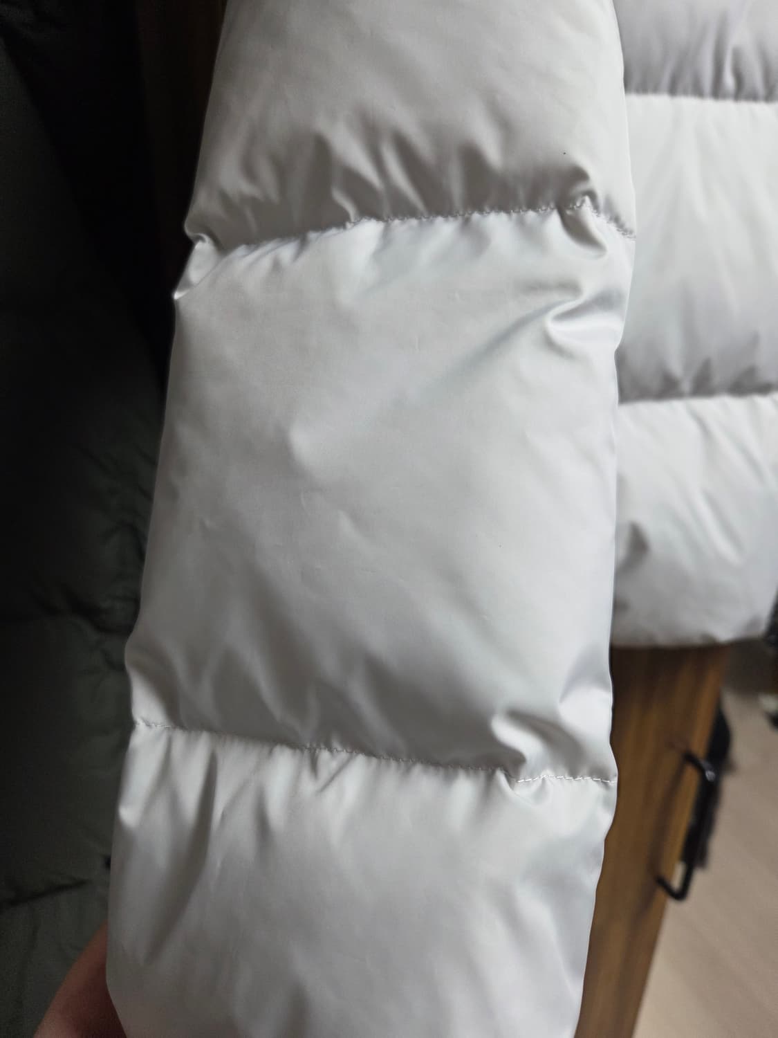 Theory 회색 패딩 P 사이즈 상품이미지3