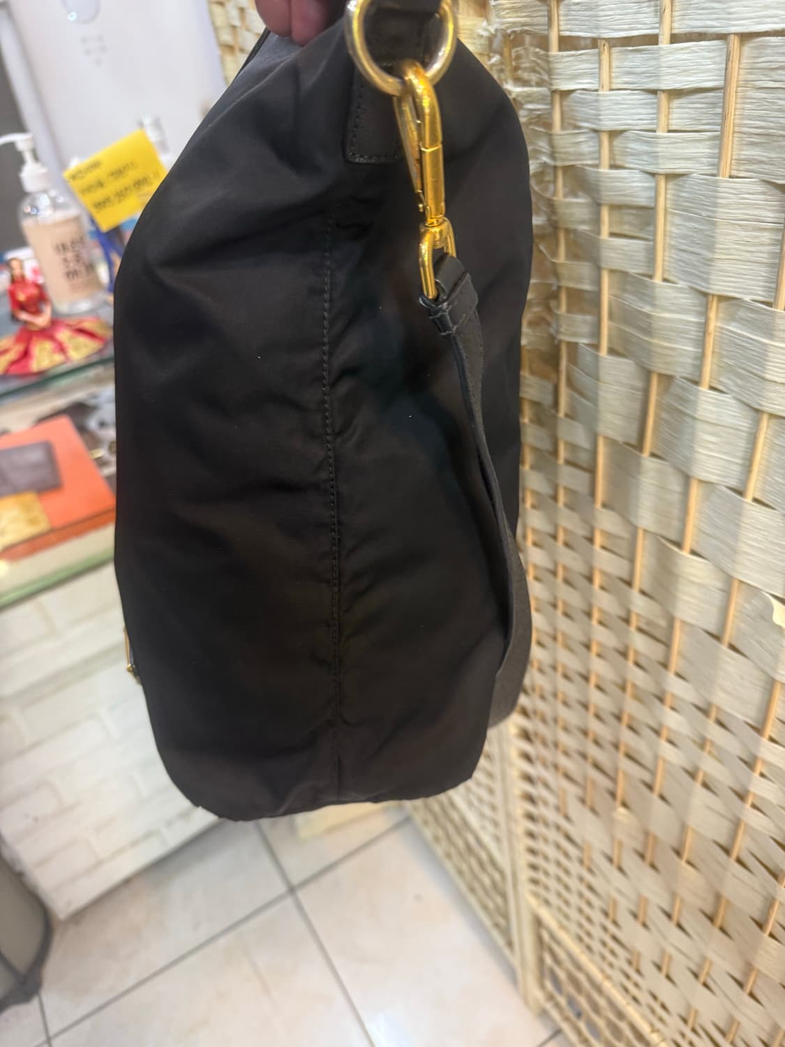 정품 나일론 2way백 팝니다 상품이미지3