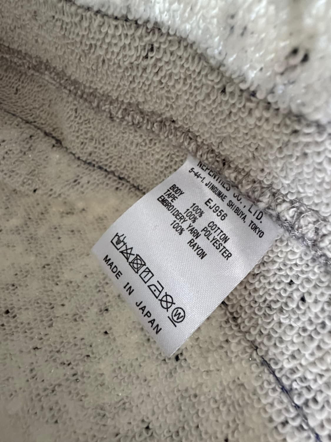 니들스 x AWGE 자수 후드 티셔츠  상품이미지6