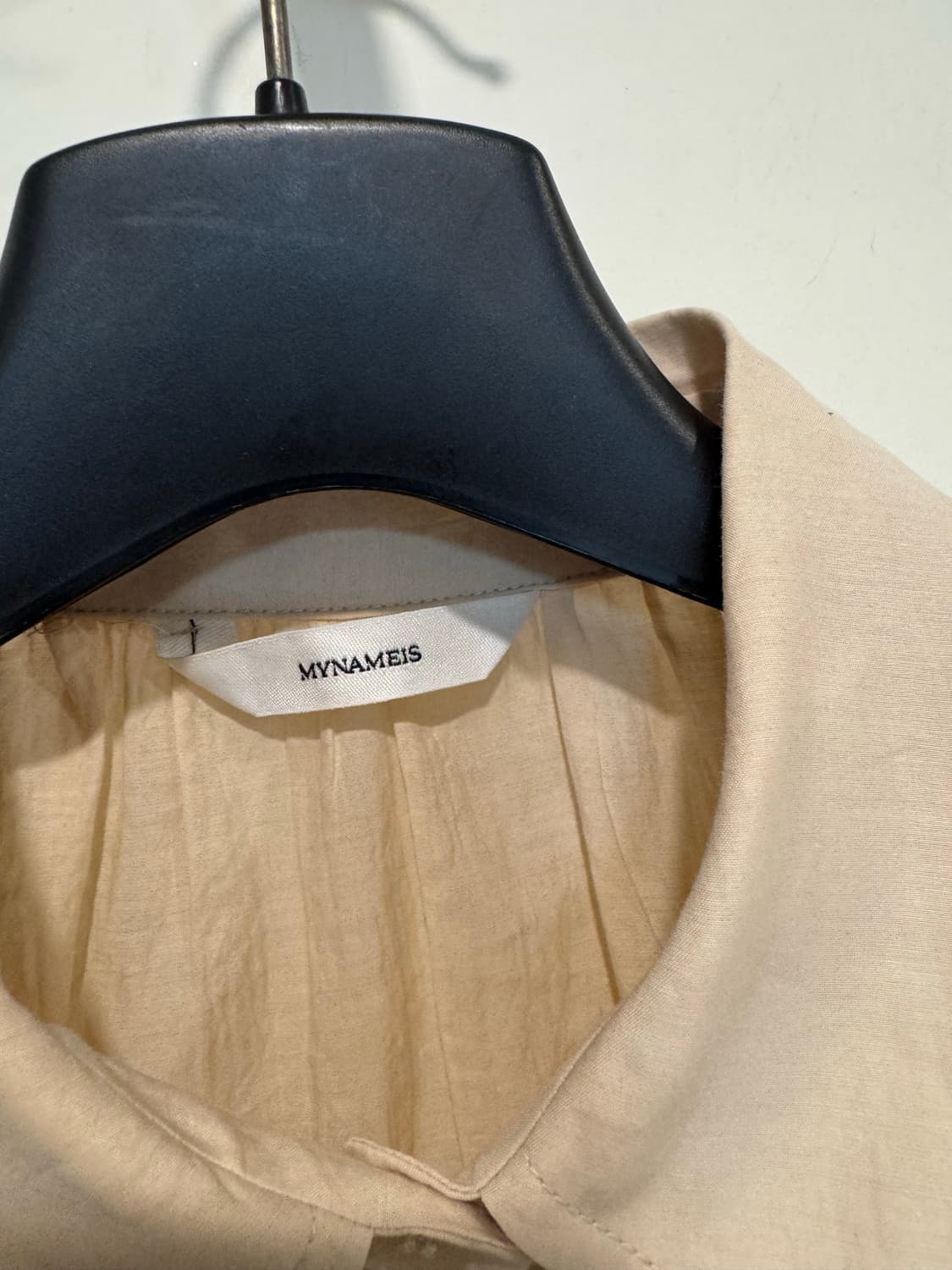 마이네임이즈 블라우스 상품이미지2