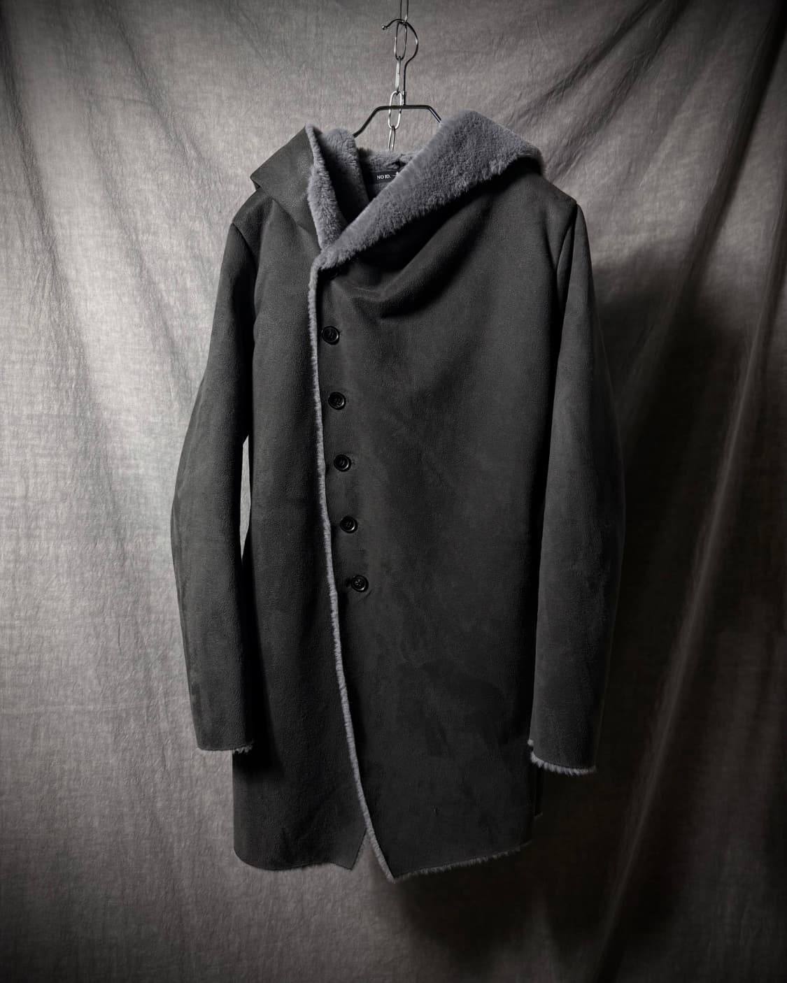 NO ID. Asymmetric Shearling Hooded Coat 상품이미지2