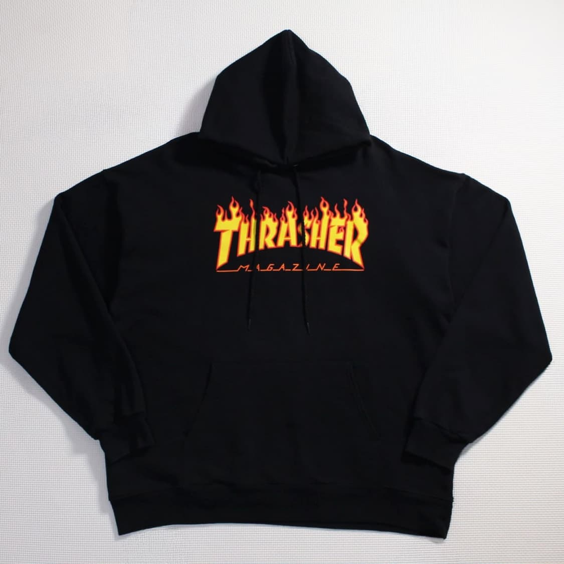 Trasher 트래셔 기모 블랙 후드티  상품이미지1