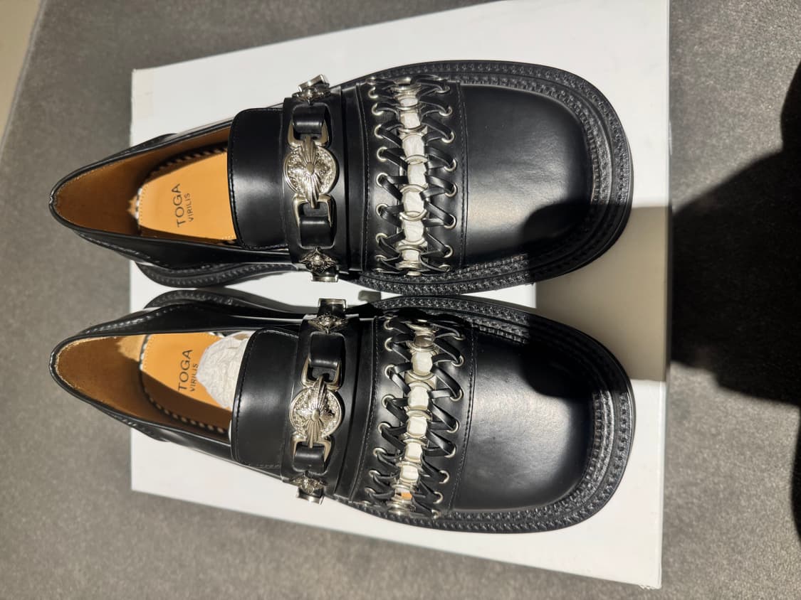 토가 비릴리스 링 메탈 로퍼 상품이미지1