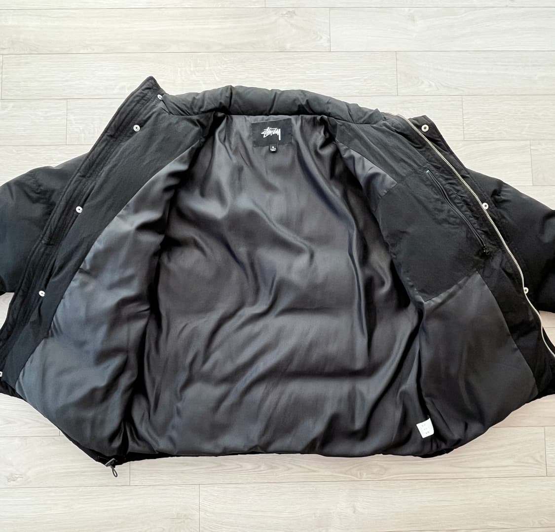 스투시 솔리드 푸퍼 자켓 상품이미지2