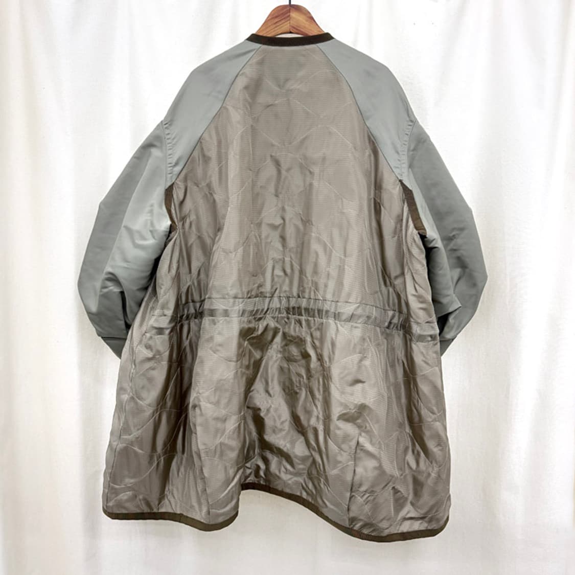 사카이 멀티 패널 나일론 퀼팅 자켓 상품이미지4