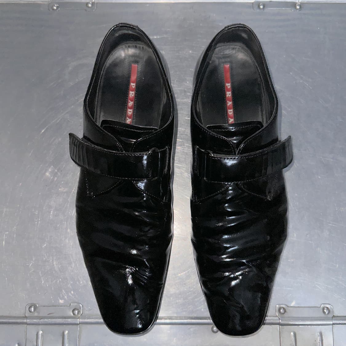 00s 프라다 스포츠 벨크로 페이턴트 가죽 스퀘어 토 로퍼 상품이미지2