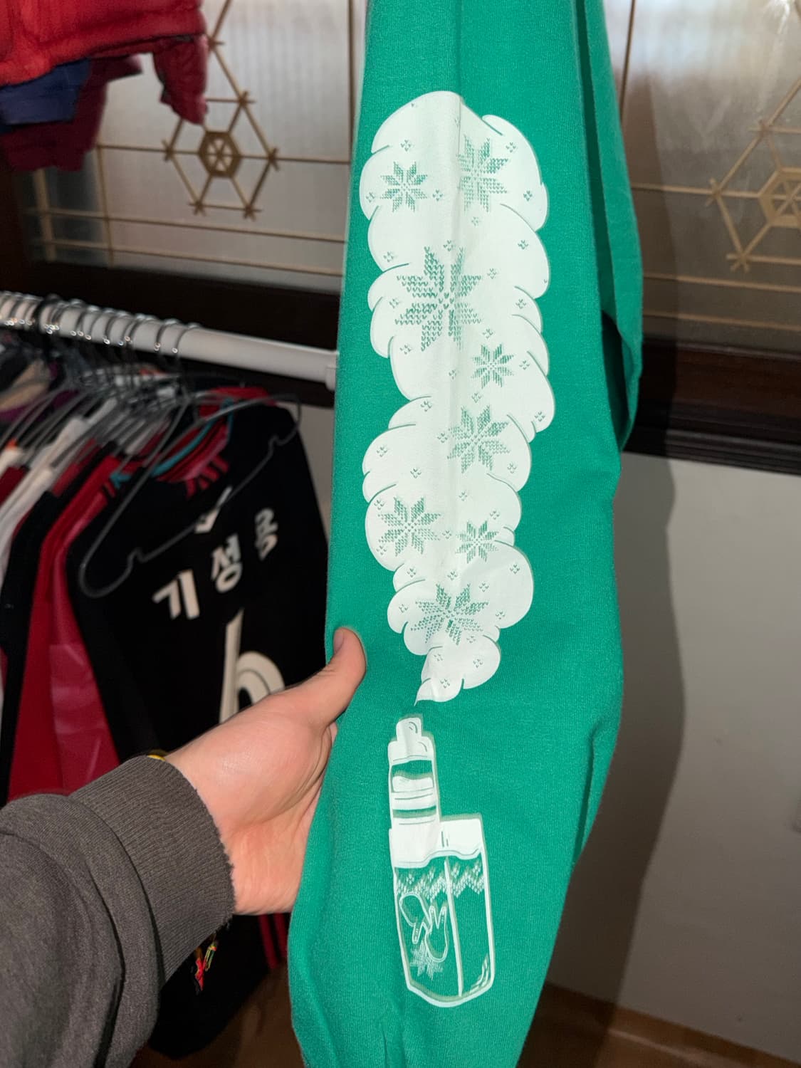 헤인즈 산타 전담 베이핑 크리스마스 스웻셔츠 기모 맨투맨 상품이미지3