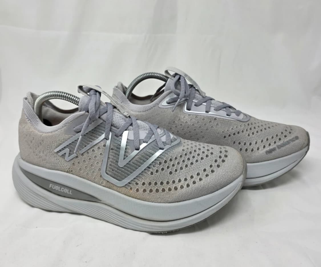 뉴발란스 FuelCell 런닝화 회색 290mm 상품이미지4