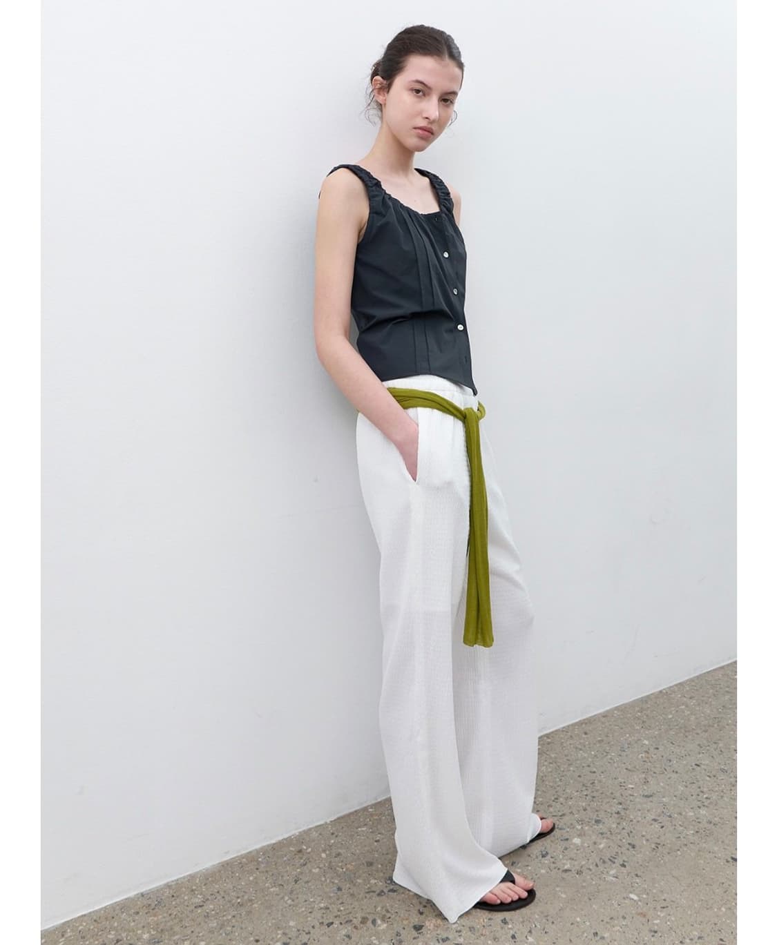 아틀리에나인 SIDE STRING BANDING BOOTCUT PANTS 상품이미지1