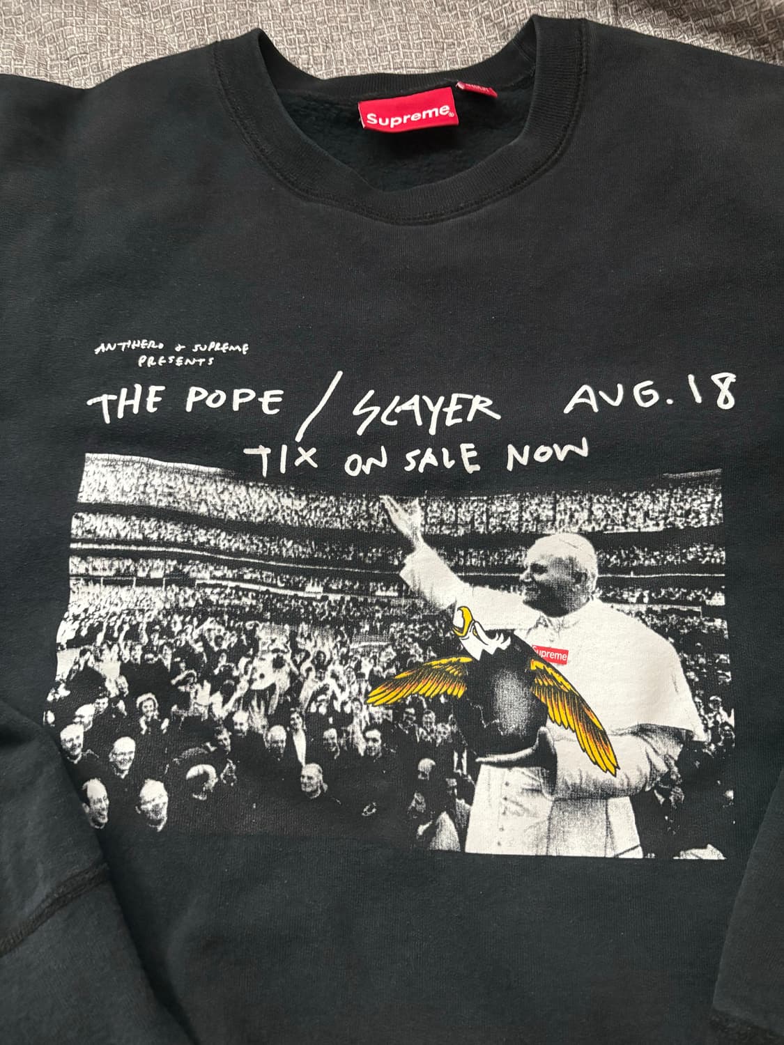 슈프림 교황 맨투맨 L 상품이미지3