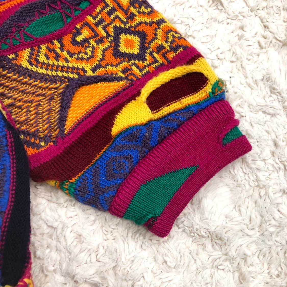 쿠지 멀티컬러 울 오버핏 패턴 니트 상품이미지3