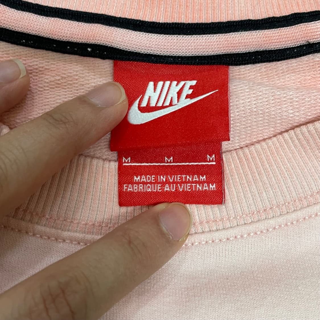 나이키 맨투맨 m 핑크우유  상품이미지3