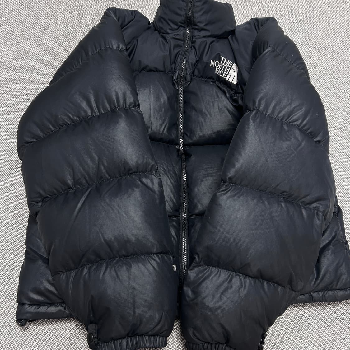 (해외판)노스페이스 블랙 눕시700 패딩(M) 상품이미지3