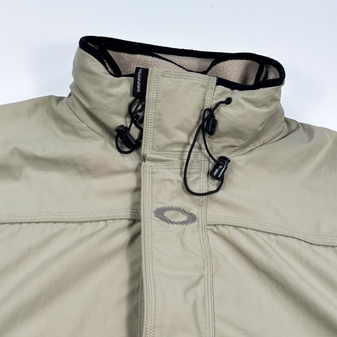 오클리 올드스쿨 시그니처 로고 베이지 바람막이 자켓 (L) 상품이미지3