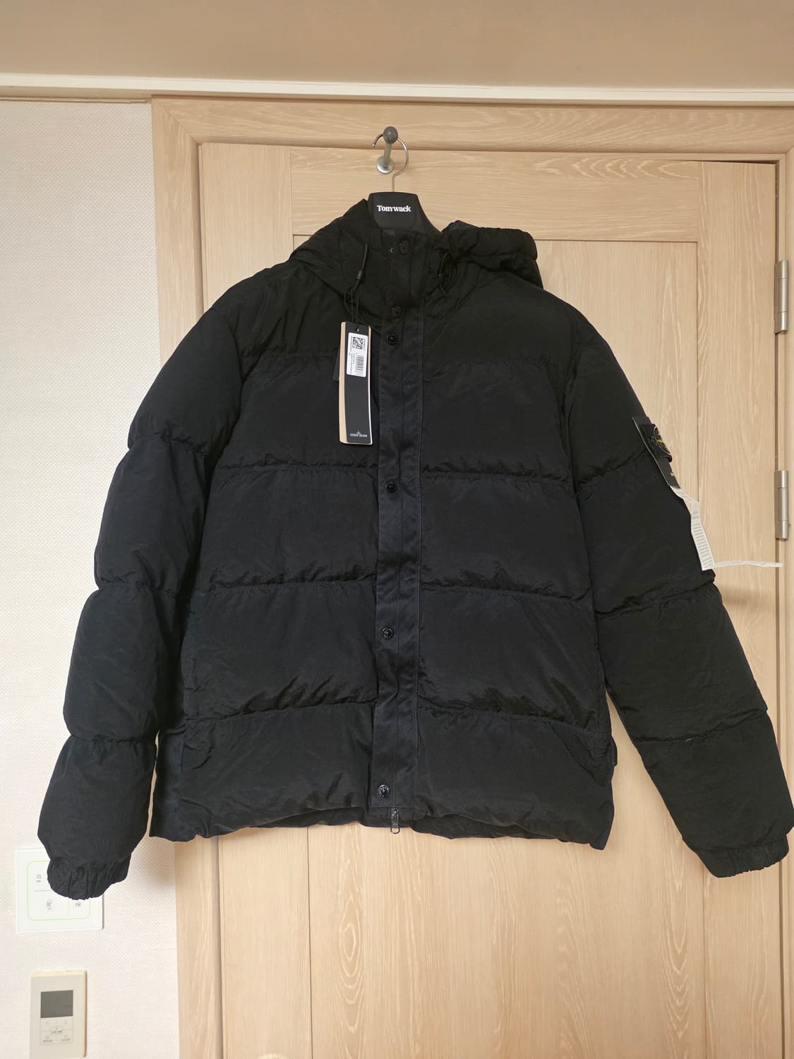 [24FW/XL] 스톤아일랜드 나일론 메탈 에코닐 후드 다운 패딩 자켓 상품이미지1