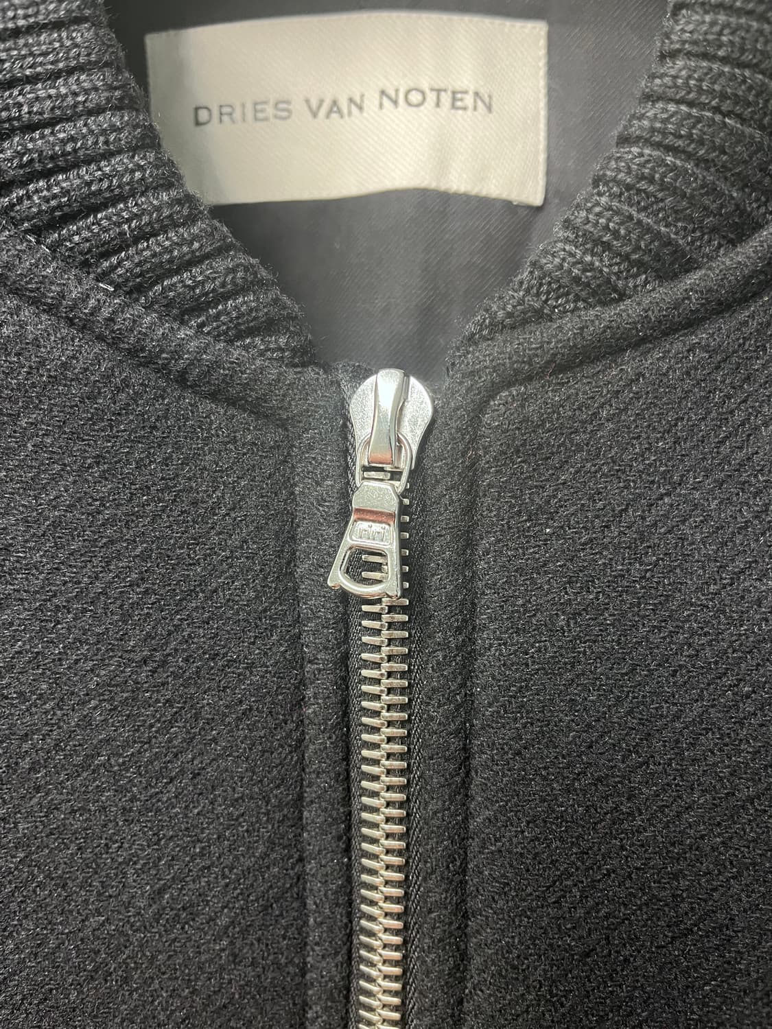 [L] 드리스 반 노튼 백지퍼 봄버 상품이미지4