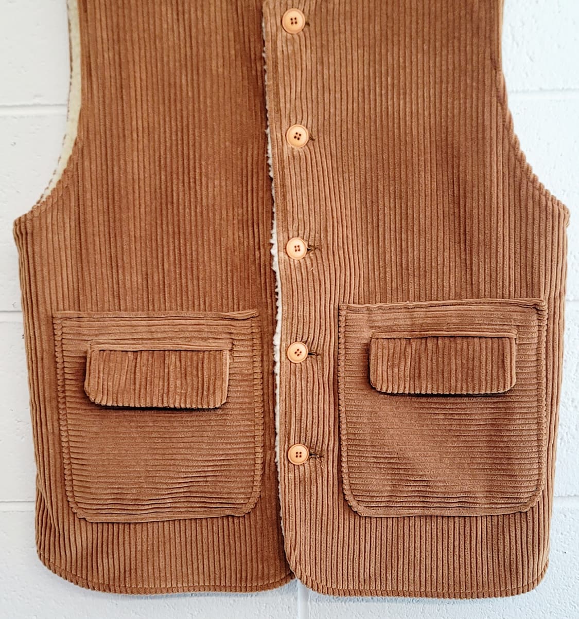 INTRO PRODUCTS(남여공용) 코듀로이(안감양털) 베스트(조끼) 상품이미지4