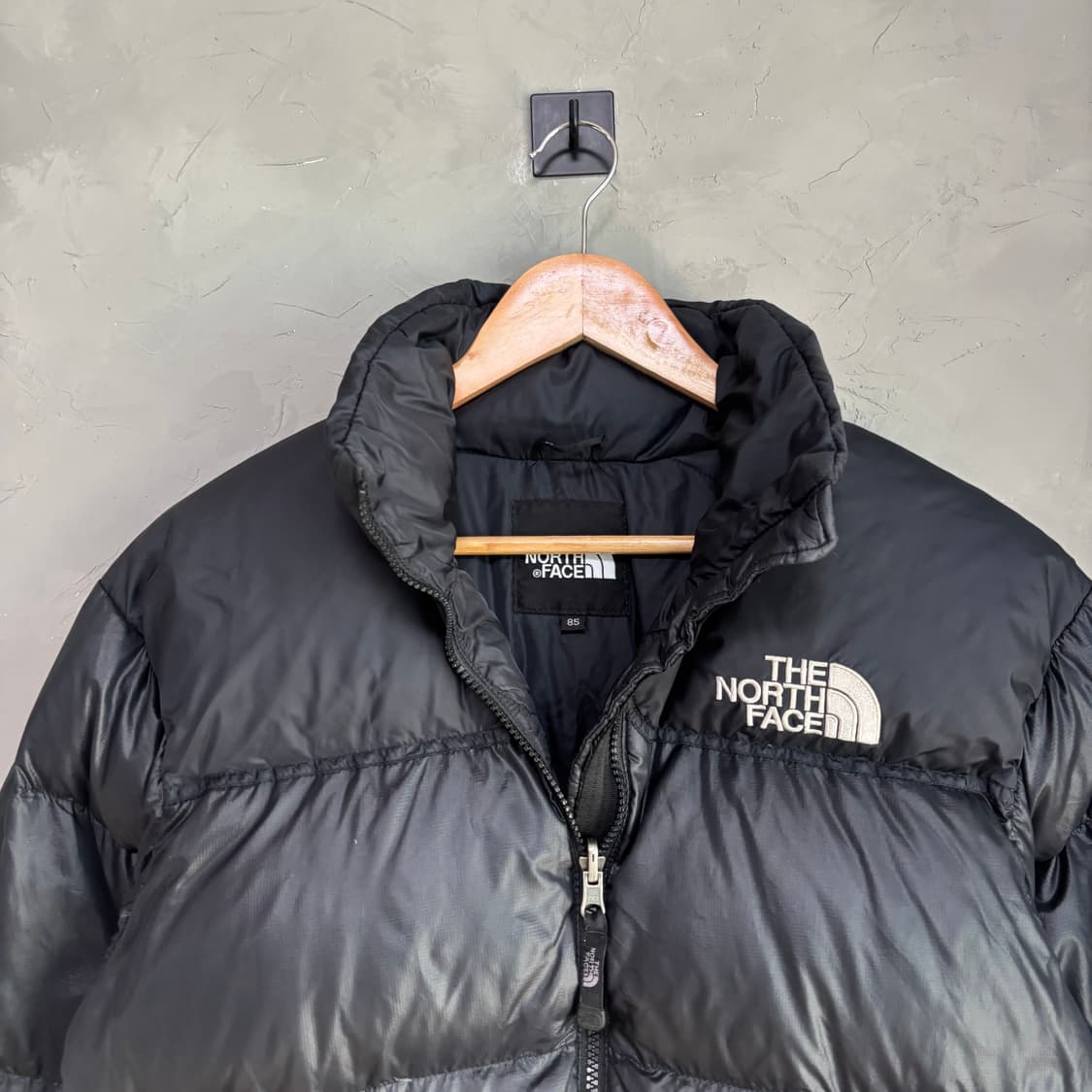 노스페이스 700 눕시 구스다운 패딩 블랙 상품이미지2