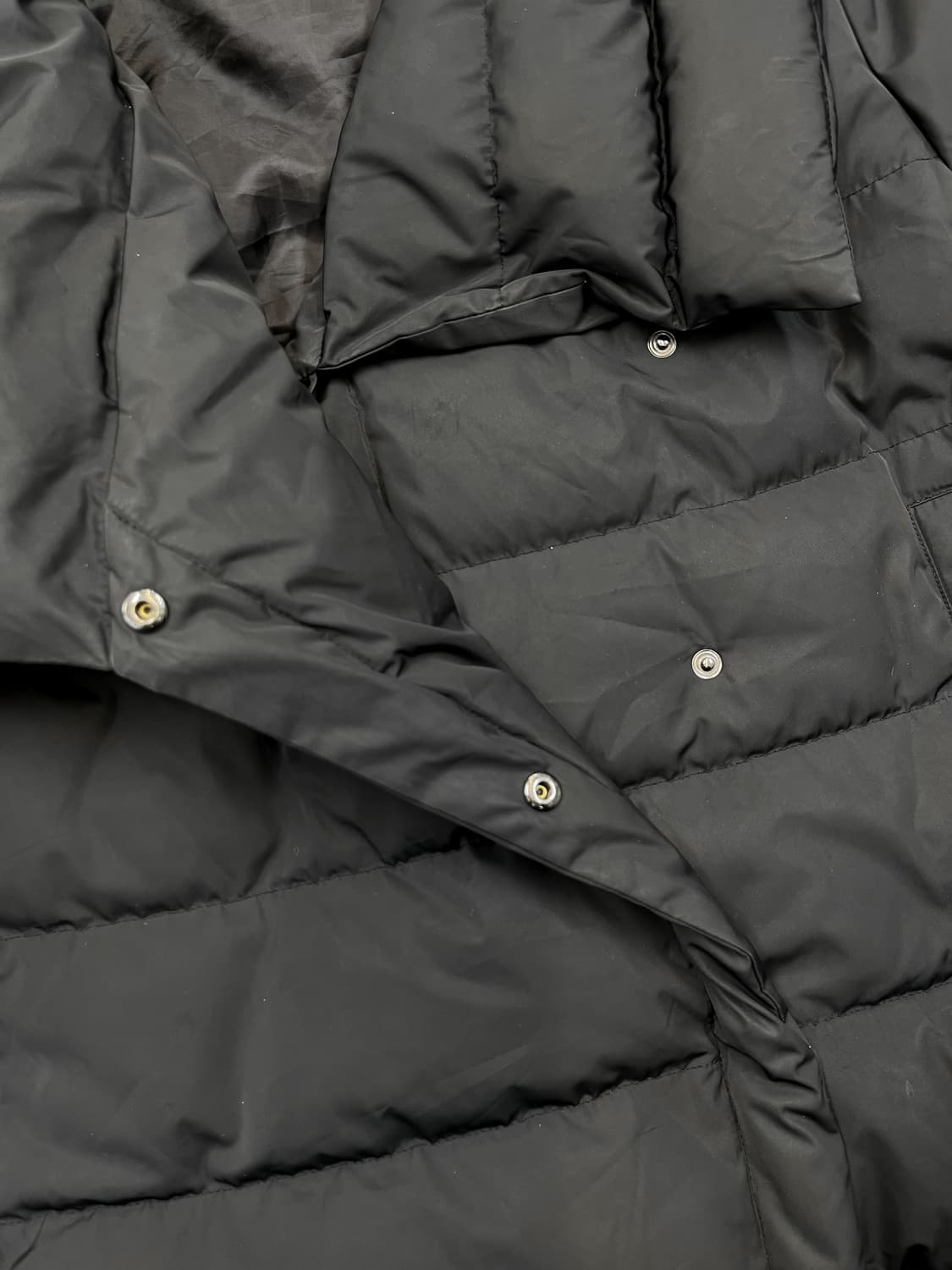 띠어리 럭스 숄 카라 패디드 자켓 상품이미지3