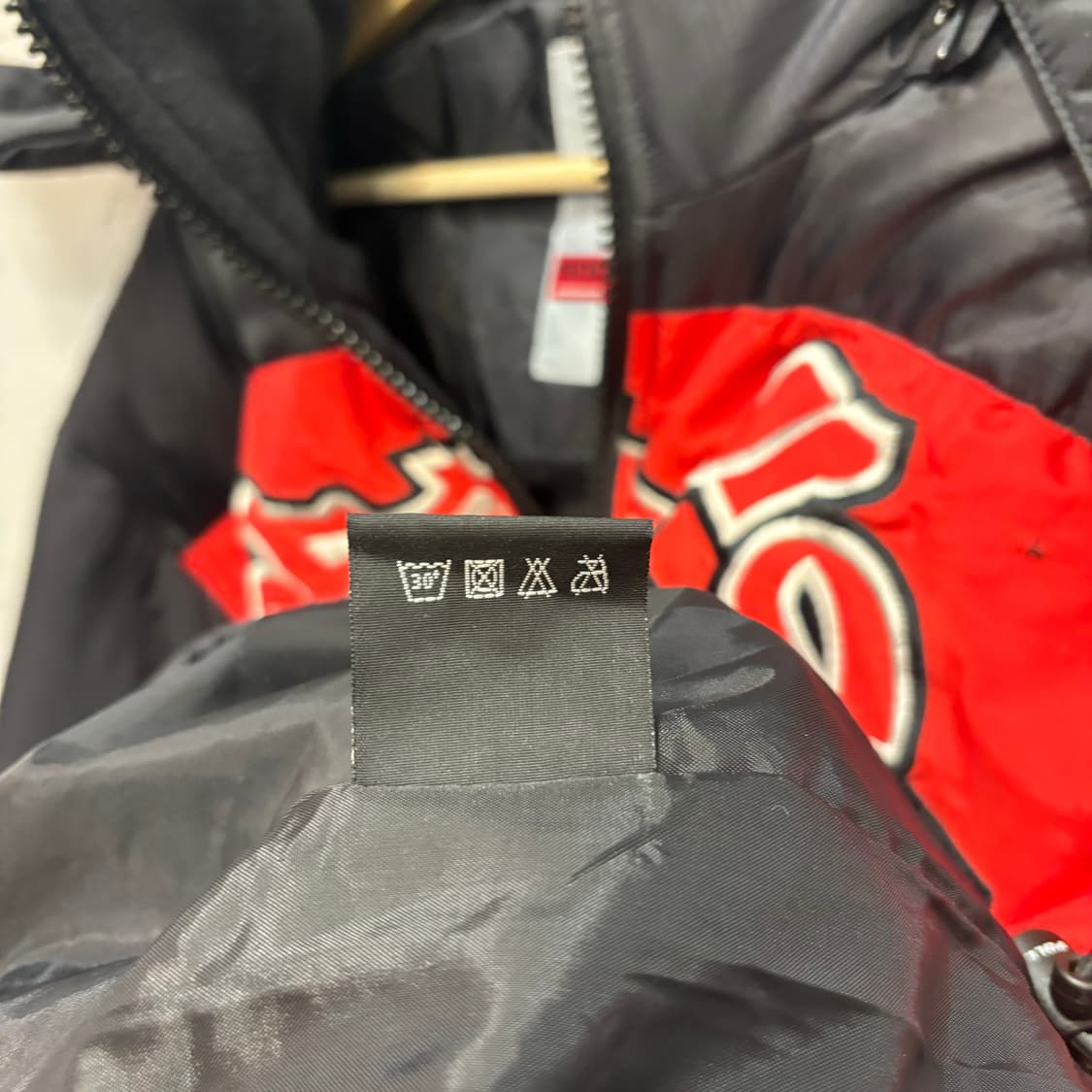 90s 사우스폴 올드스쿨 블랙 패딩 XL 상품이미지8