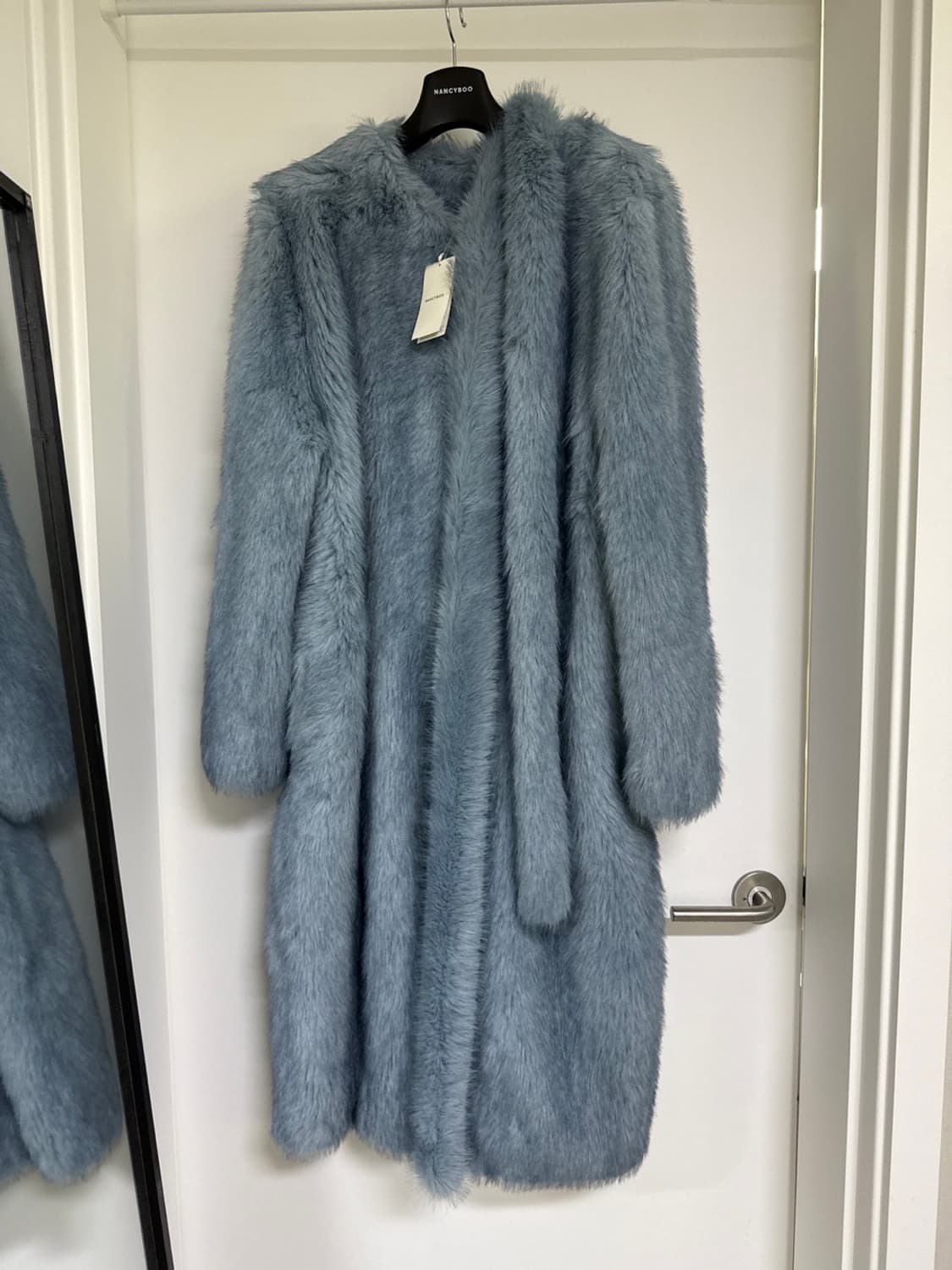 낸시부 퍼 코트 Boucle fur long coat (m) 상품이미지8