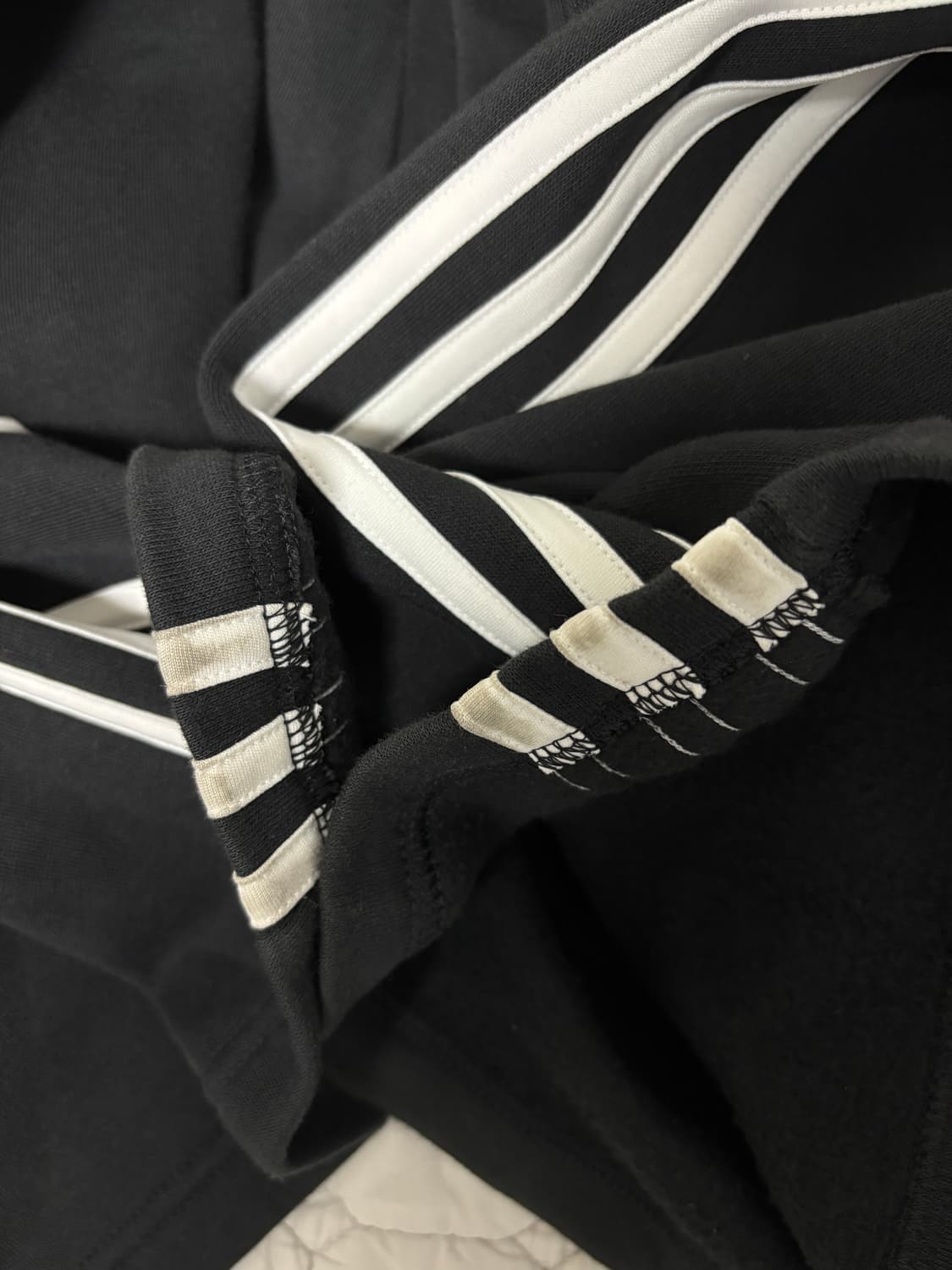 [L] (W) 아디다스 에센셜 삼선 프렌치 테리 와이드 팬츠 상품이미지6