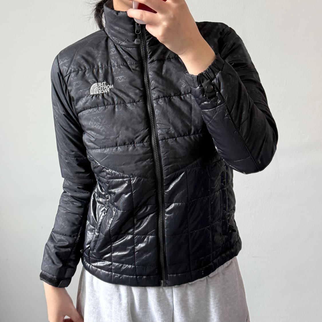 [M] 노스페이스 우먼 블랙 경량패딩 상품이미지2