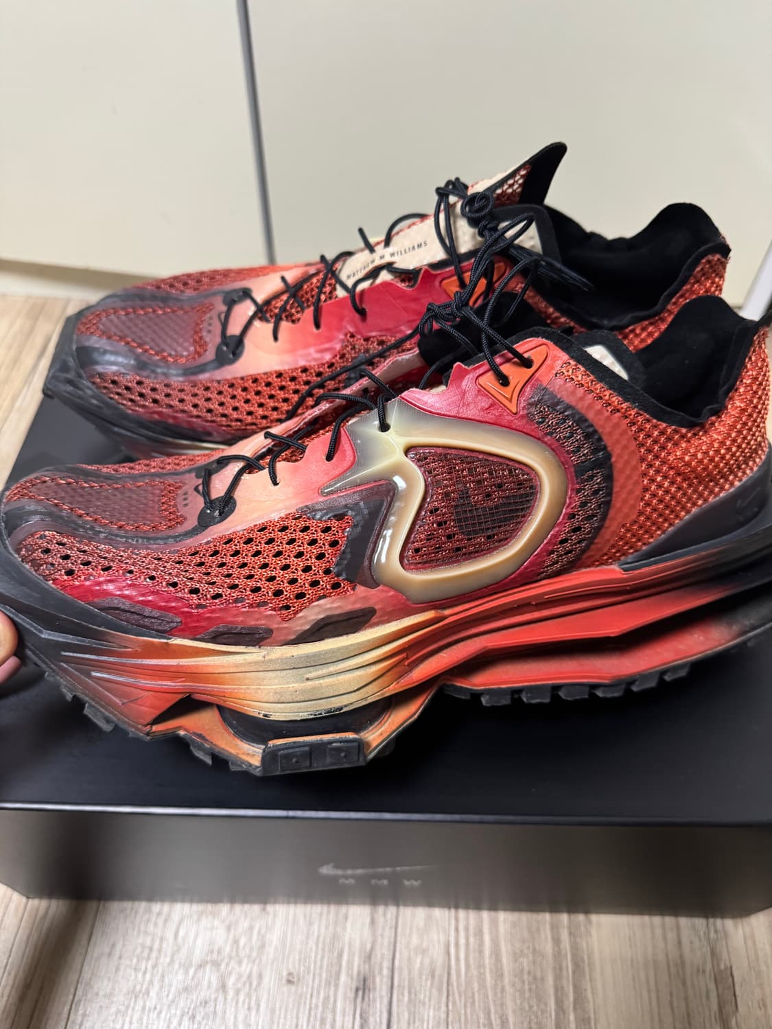 나이키 줌 mmw 275 레드 상품이미지2