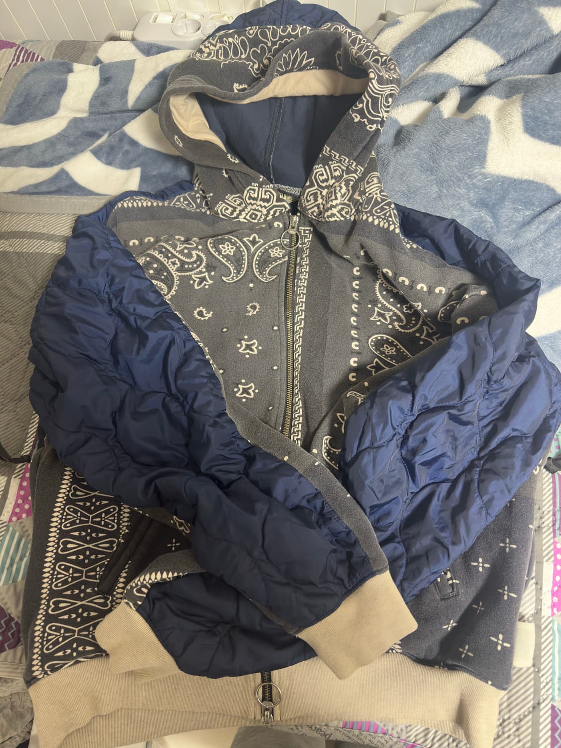 캐피탈 반다나 비부악 후드 4사이즈 상품이미지1