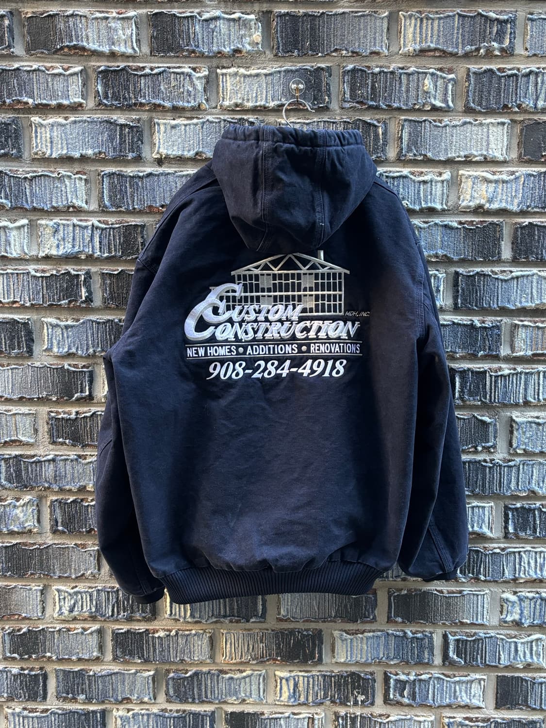 칼하트 j130 덕 액티브 자켓 앞뒤판 자수 상품이미지6