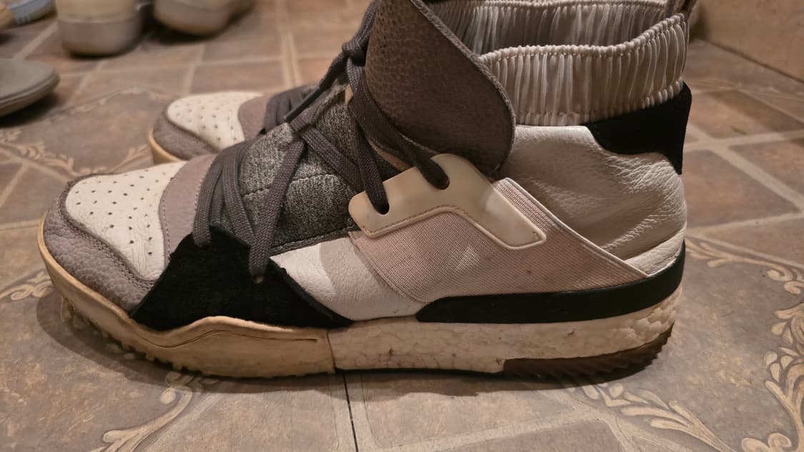 아디다스 알렉산더왕 리바운드 275 상품이미지2