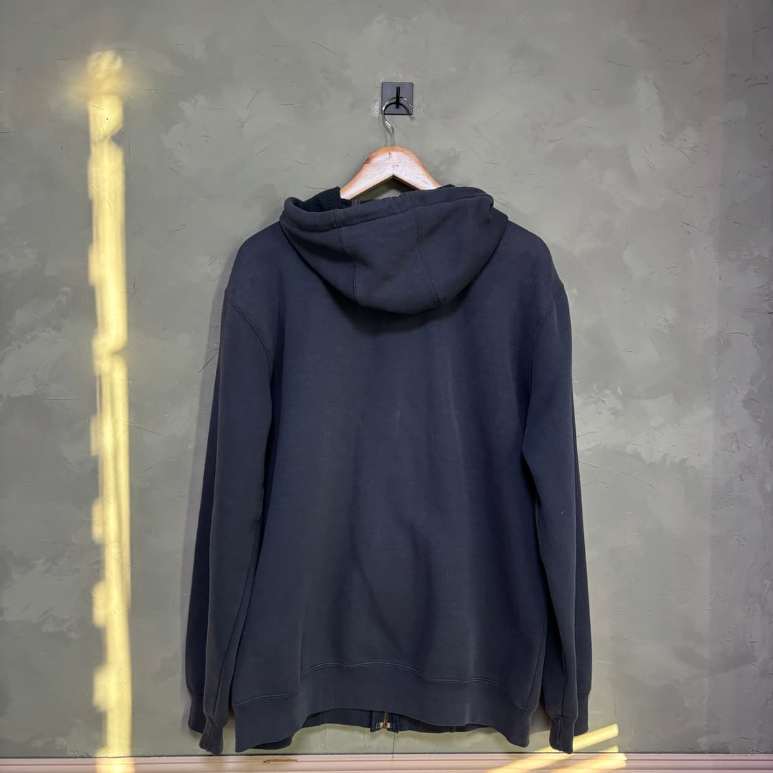 칼하트 미드웨이트 후드집업 네이비 상품이미지4