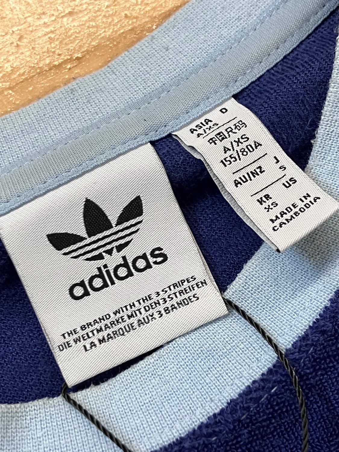 아디다스 자수 로고 크롭 반팔 티셔츠 네이비 XS #csz3985 상품이미지4