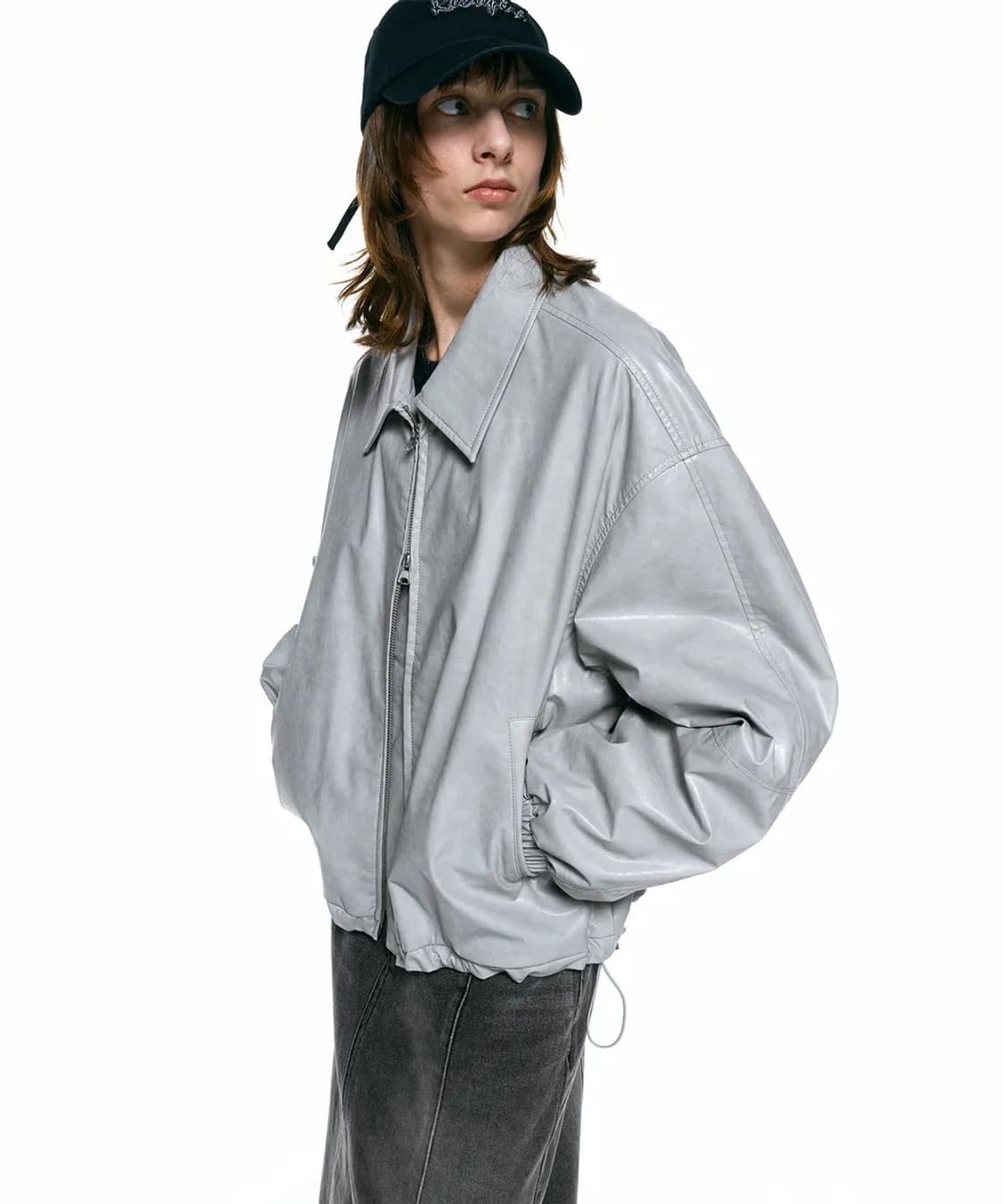 인사일런스우먼 미니멀 비건 레더 오버핏 점퍼 LIGHT GREY 상품이미지2
