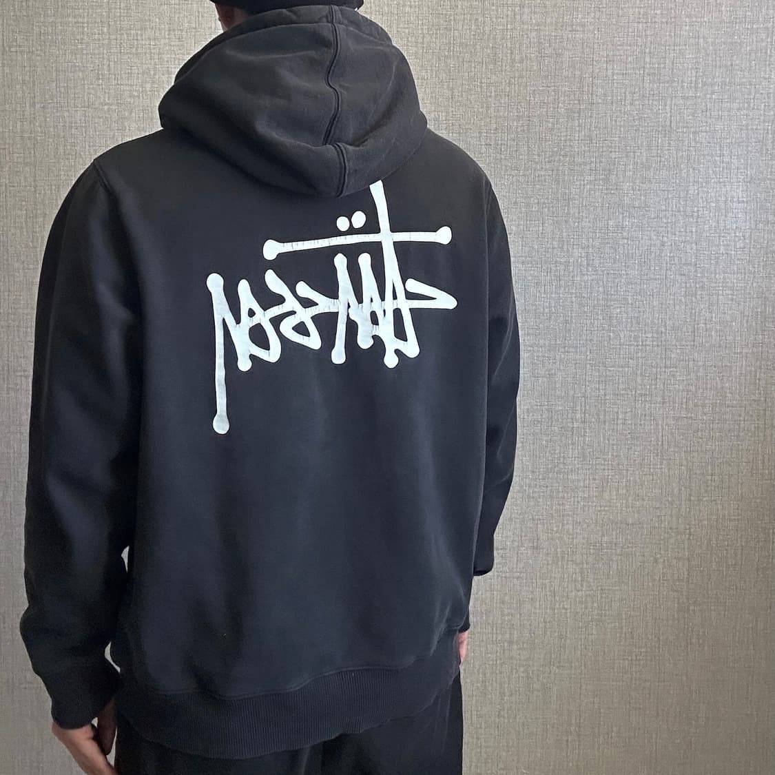 STUSSY 스투시 스탁로고 블랙 후드티 상품이미지1