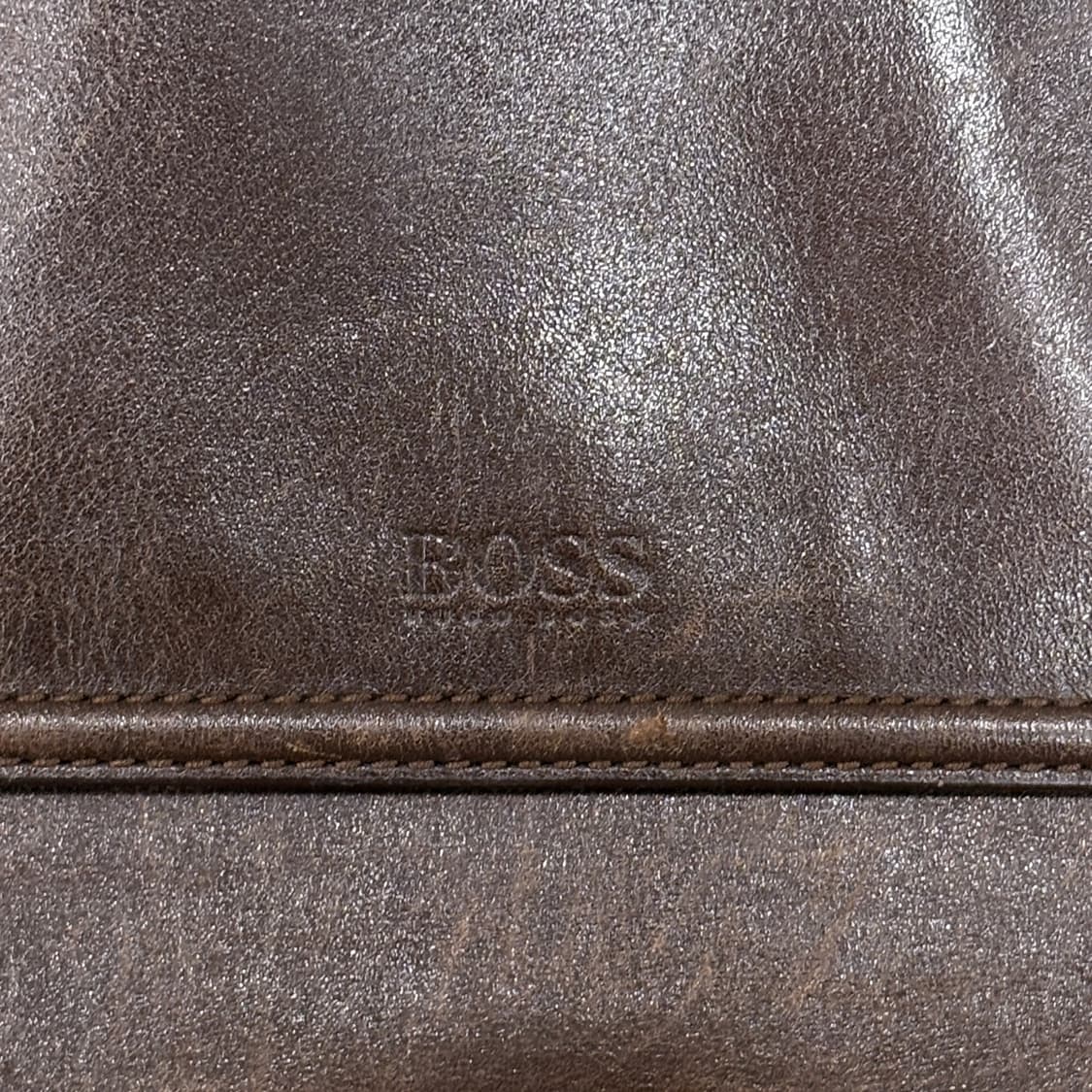 휴고보스 가죽 크로스백 상품이미지10