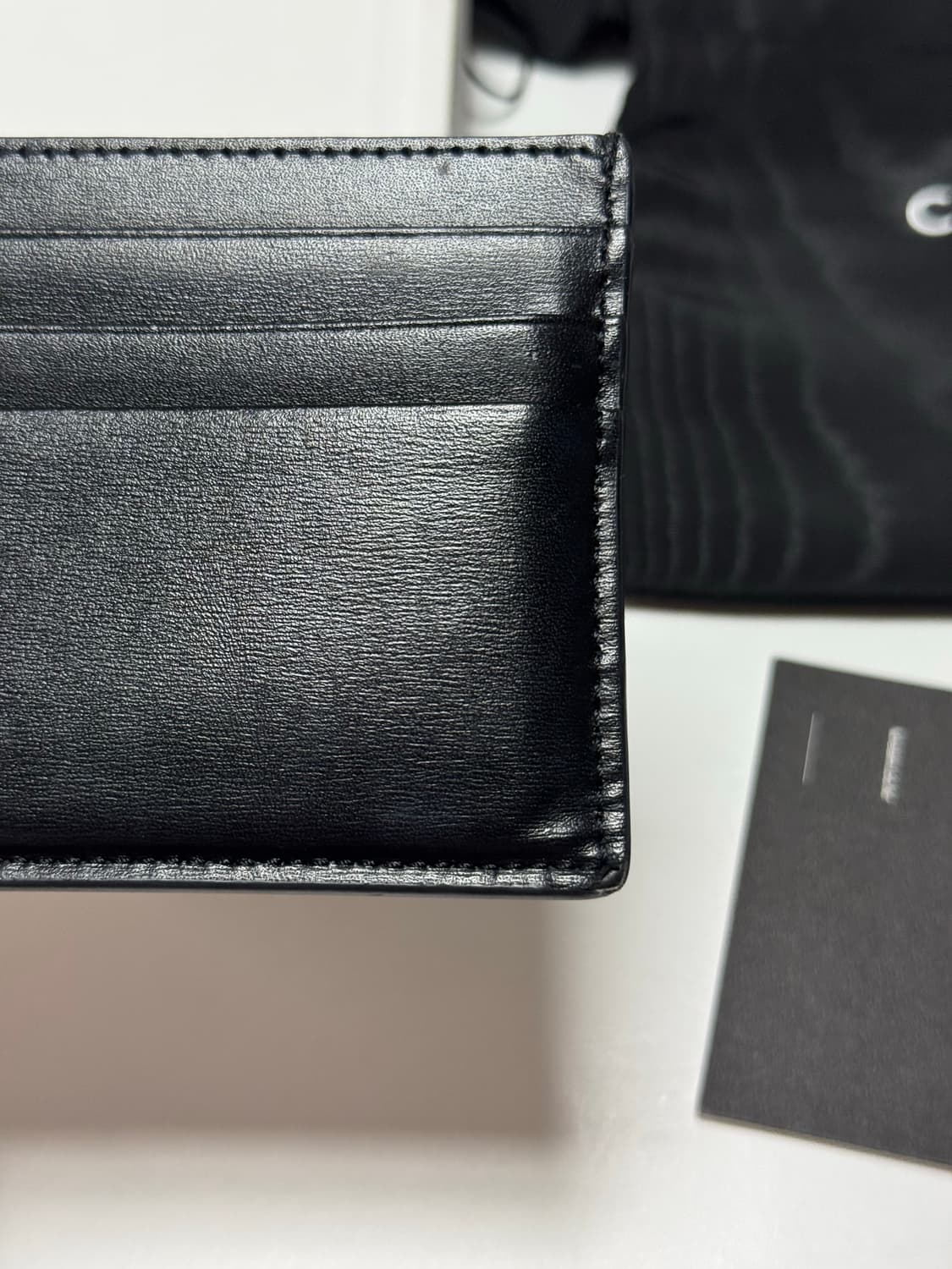셀린느 트리옹프 카드지갑 블랙 상품이미지4