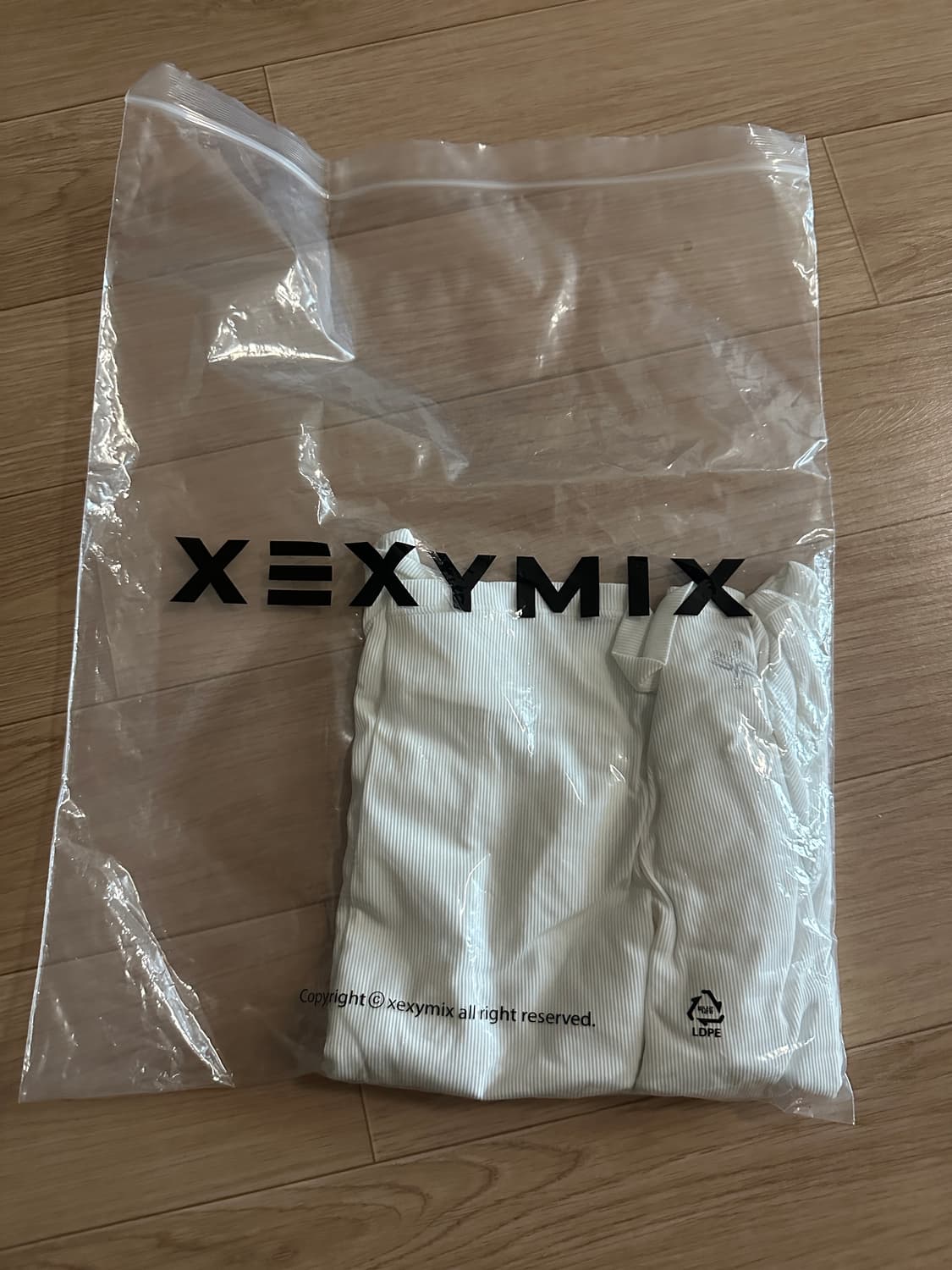 젝시믹스 백슬릿 롱슬리브 M 상품이미지5