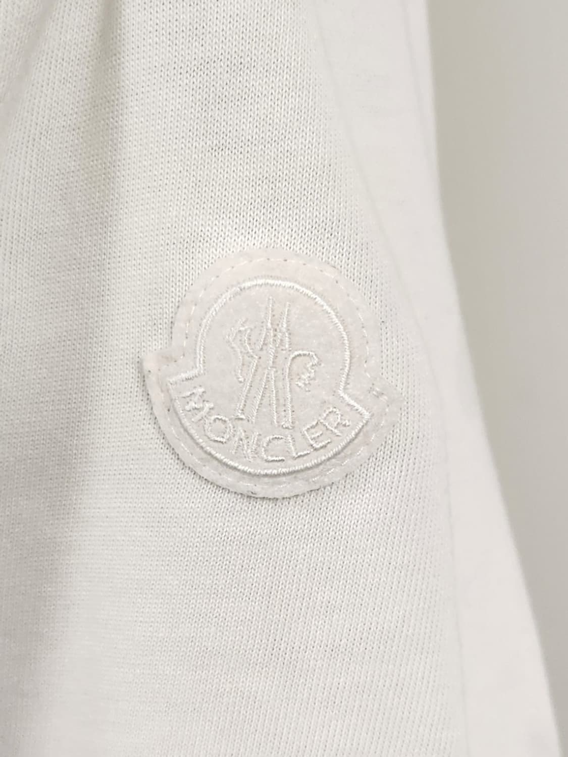 몽클레어 정품 지니어스 1952 오버사이즈 반팔티셔츠 XL 22SS 상품이미지4