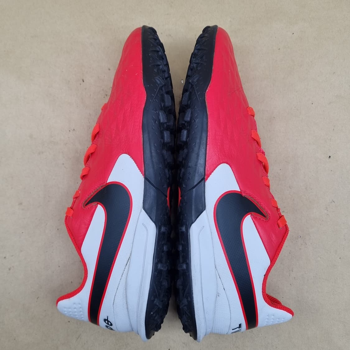 나이키 티엠포 레저드8 아카데미 아동풋살화 230 상품이미지5