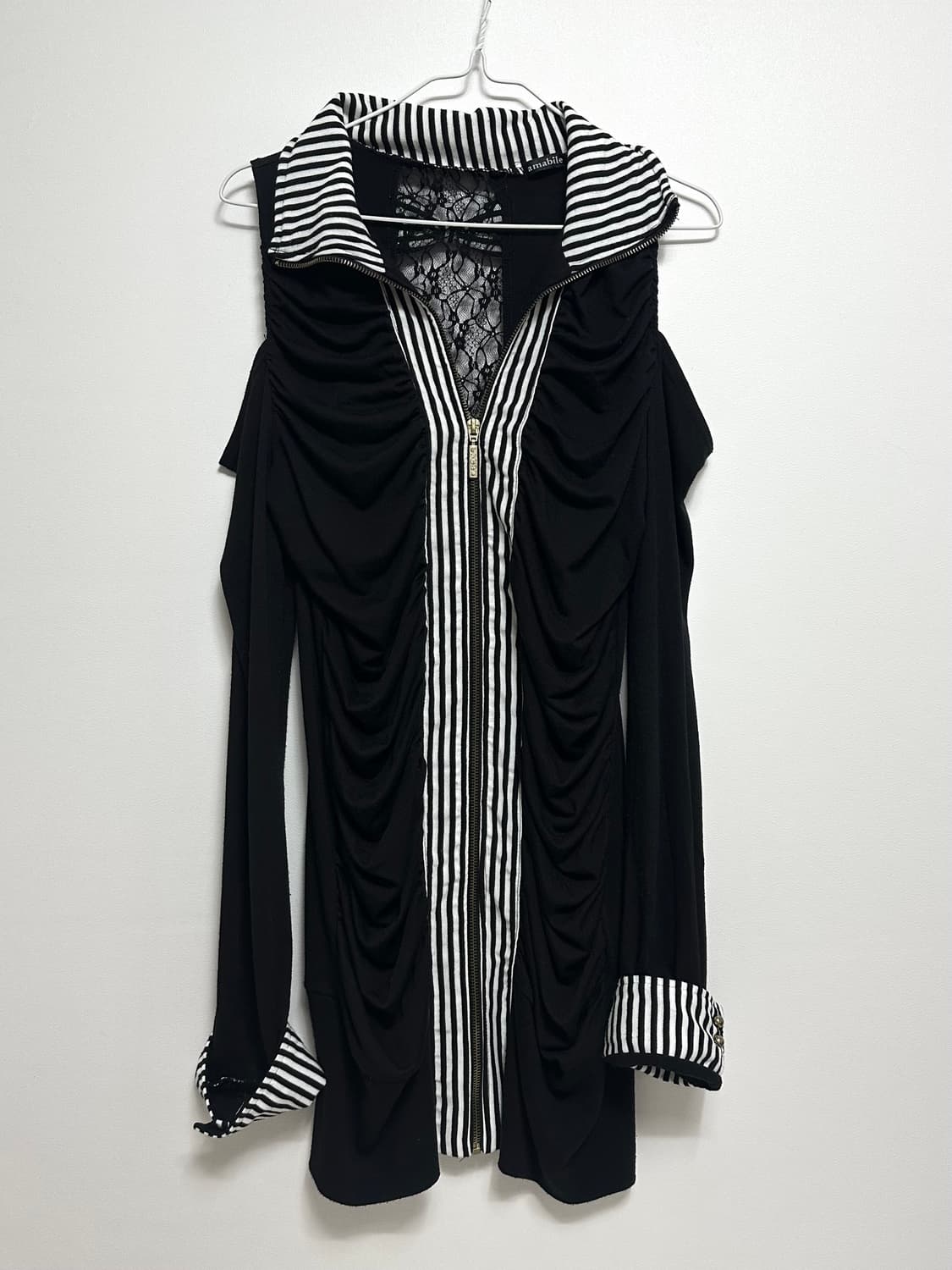 오네 갸루 오프숄더 스트라이프 원피스 오네갸루 상품이미지1