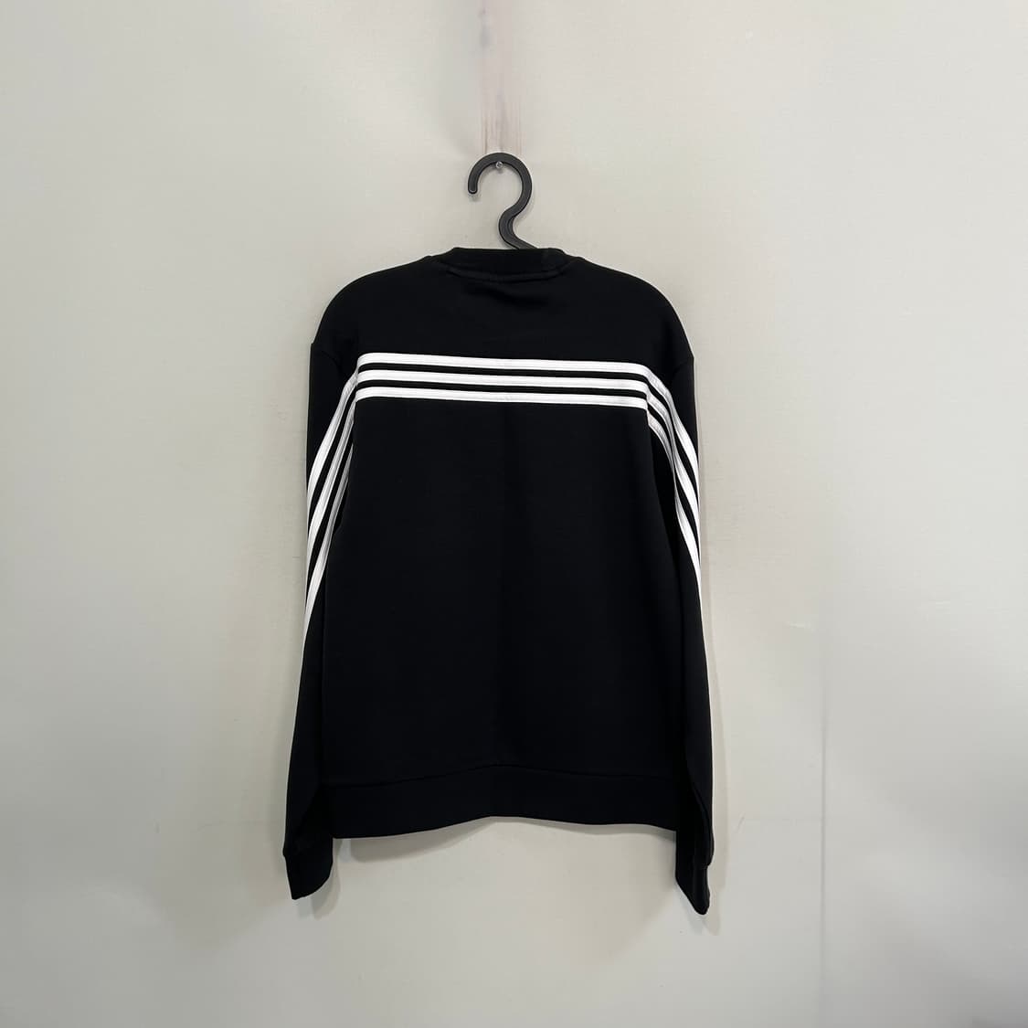 아디다스 센터로고 맨투맨 90 남녀공용 상품이미지3