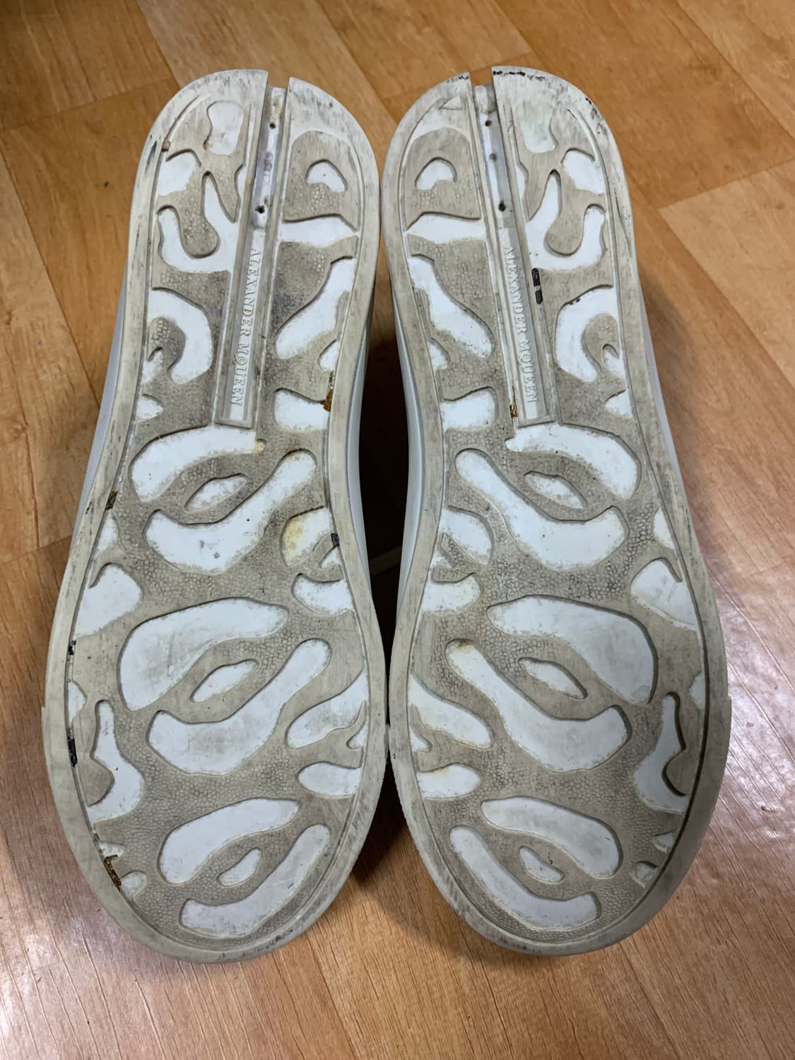 알렉산더 맥퀸 로우탑 스니커즈(어퍼-올 레더)41 사이즈 상품이미지9