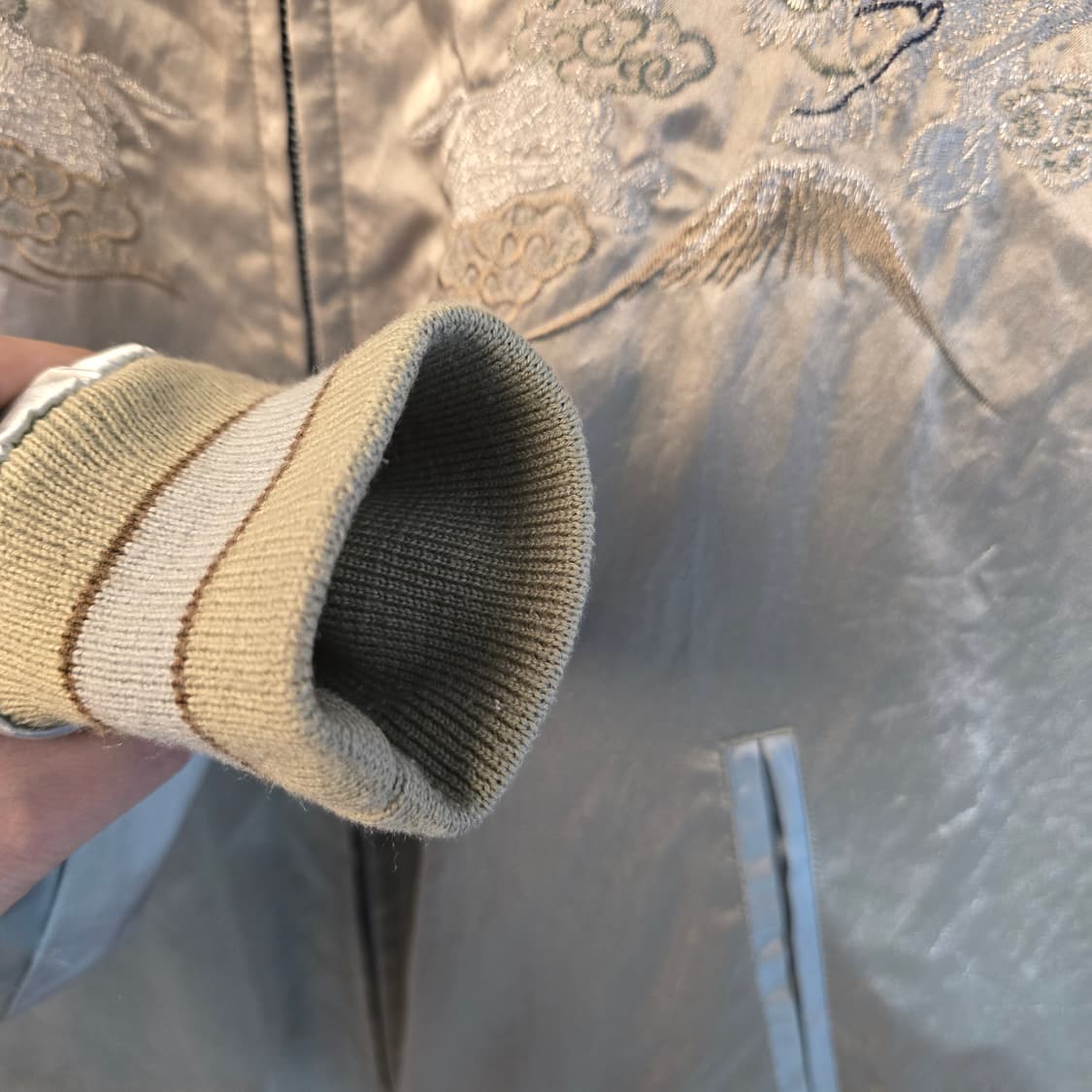 일본 빈티지 스카잔 자켓 용 자수 실버 새틴 양면 자켓 LL 상품이미지7