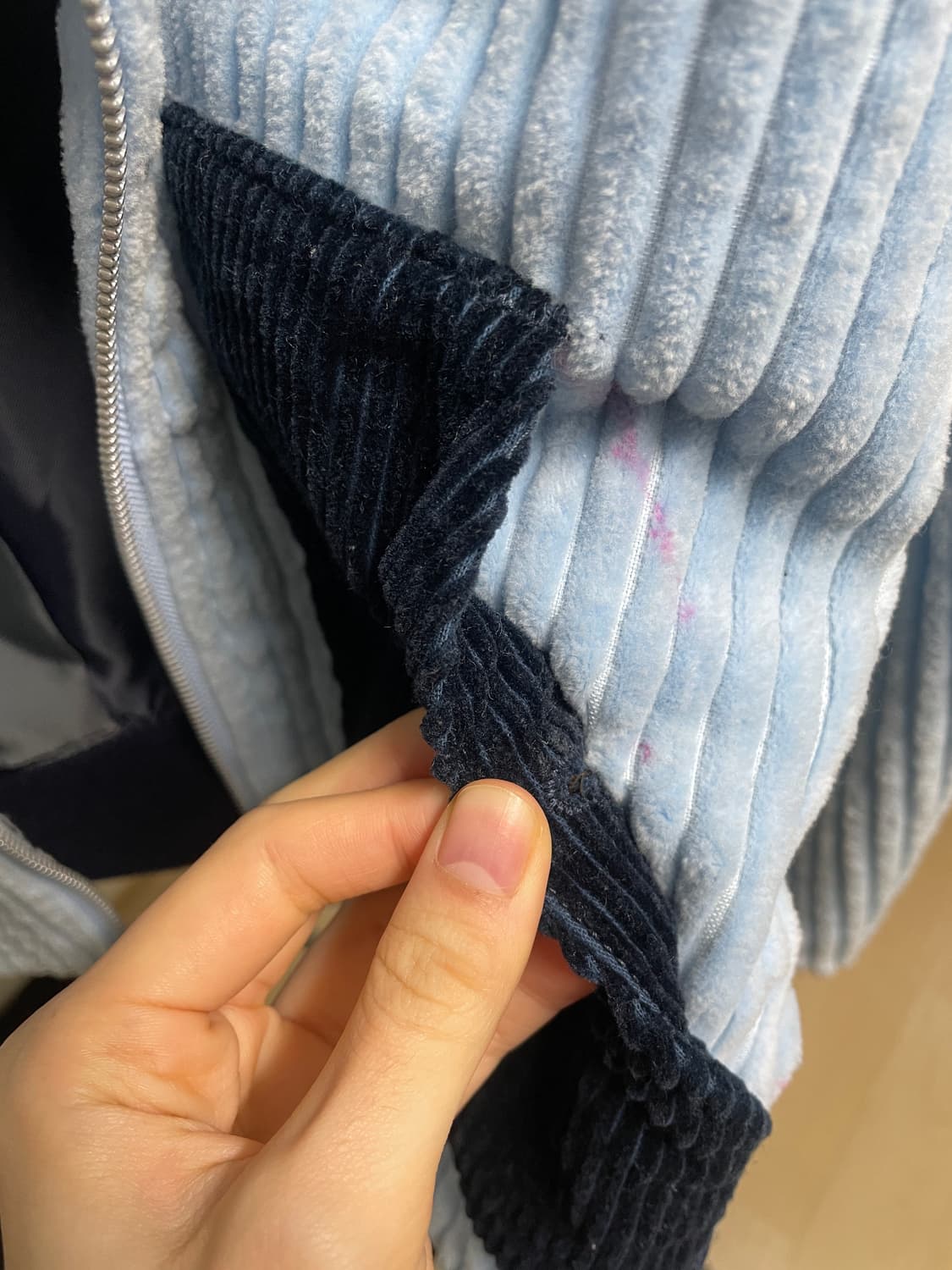 톰브라운 x koe 자켓 상품이미지7