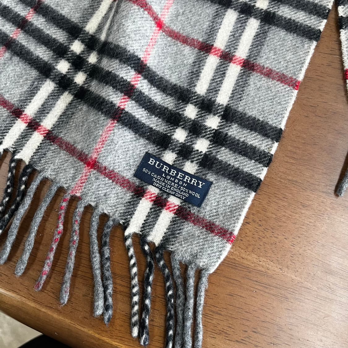 버버리 울/캐시미어 머플러 상품이미지3