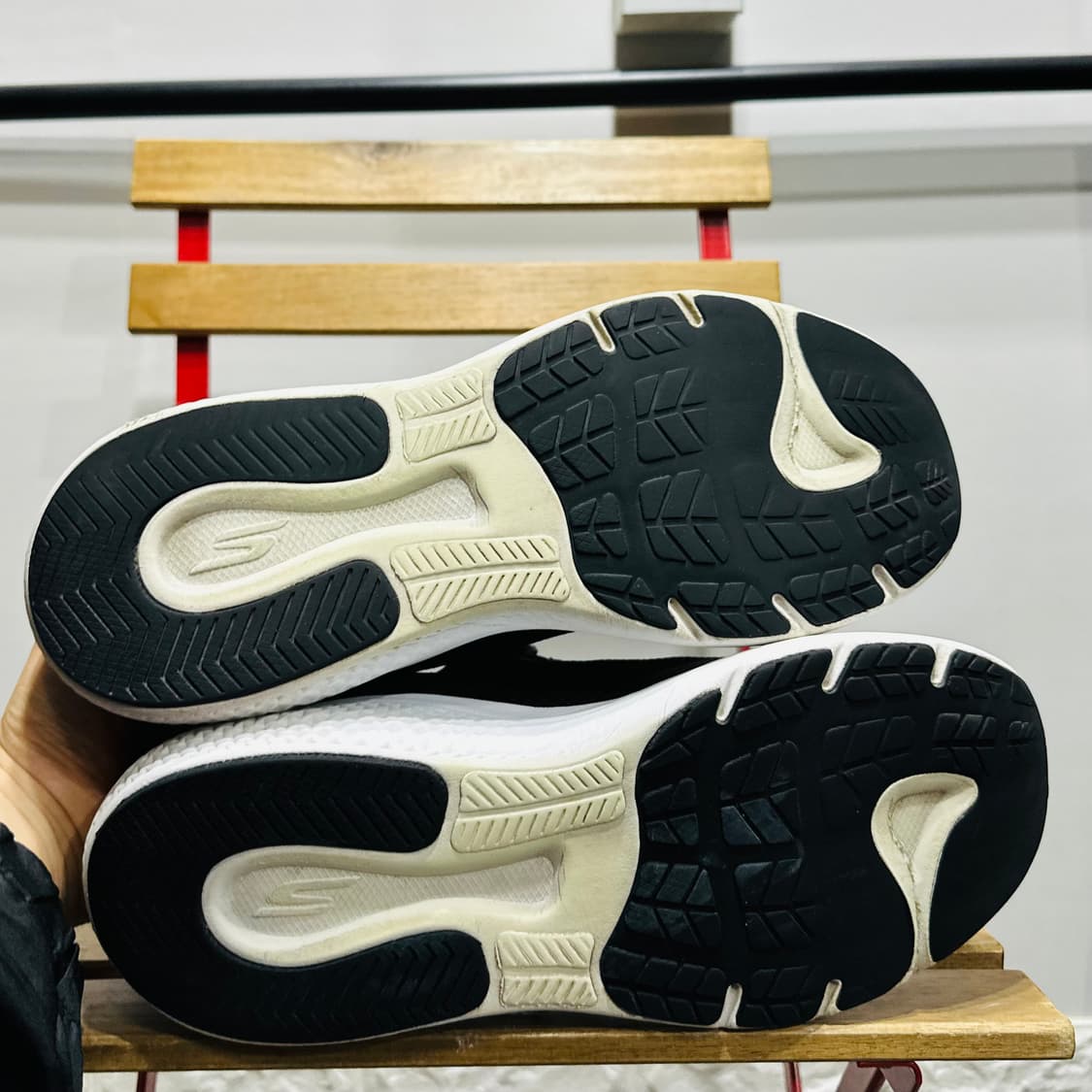 275) 스케쳐스 운동화 남성 남자 신발 고런 슈퍼소닉 맥스 상품이미지6