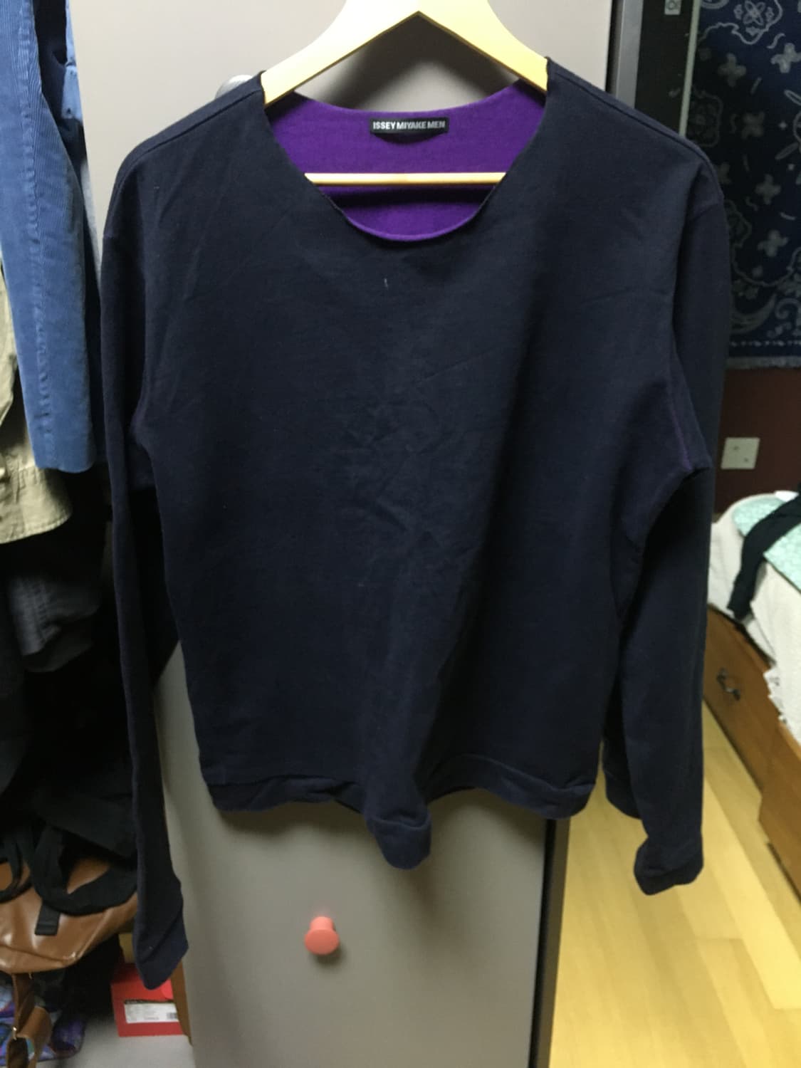 이세이미야케 맨 리버서블 수소봉제 오버록 롱슬리브 상품이미지1